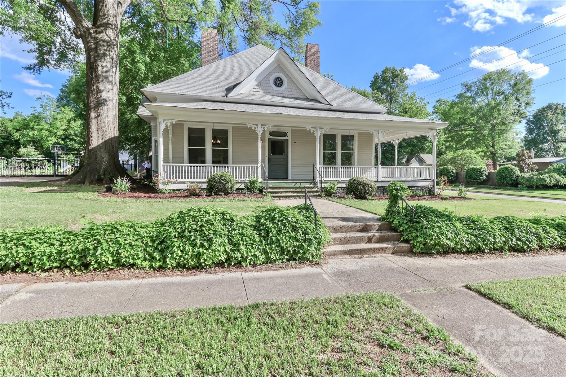 Property image 3 at 531 Walnut Street, Statesville, NC 28677