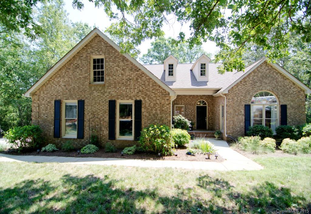 Property image 1 at 6303 Crosswinds Drive, Clover, SC 29710