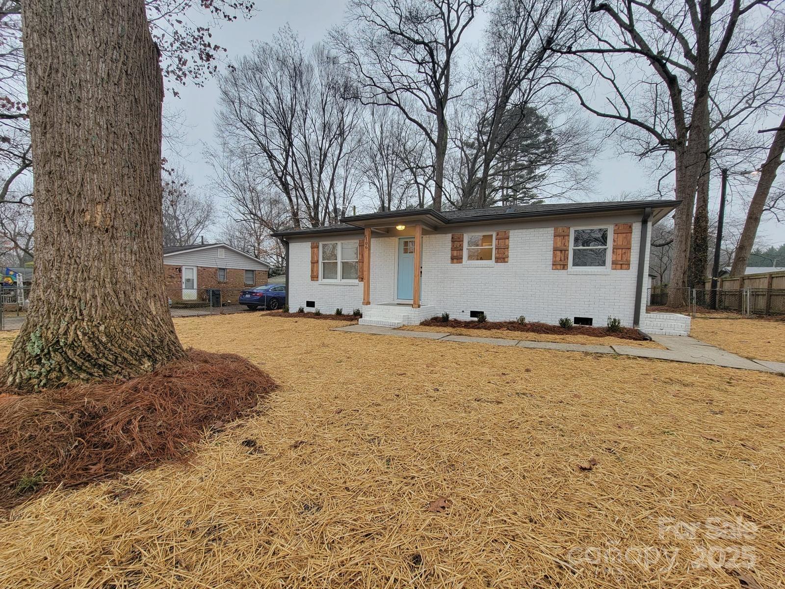 Property image 3 at 106 Greentree Drive, Mount Holly, NC 28120