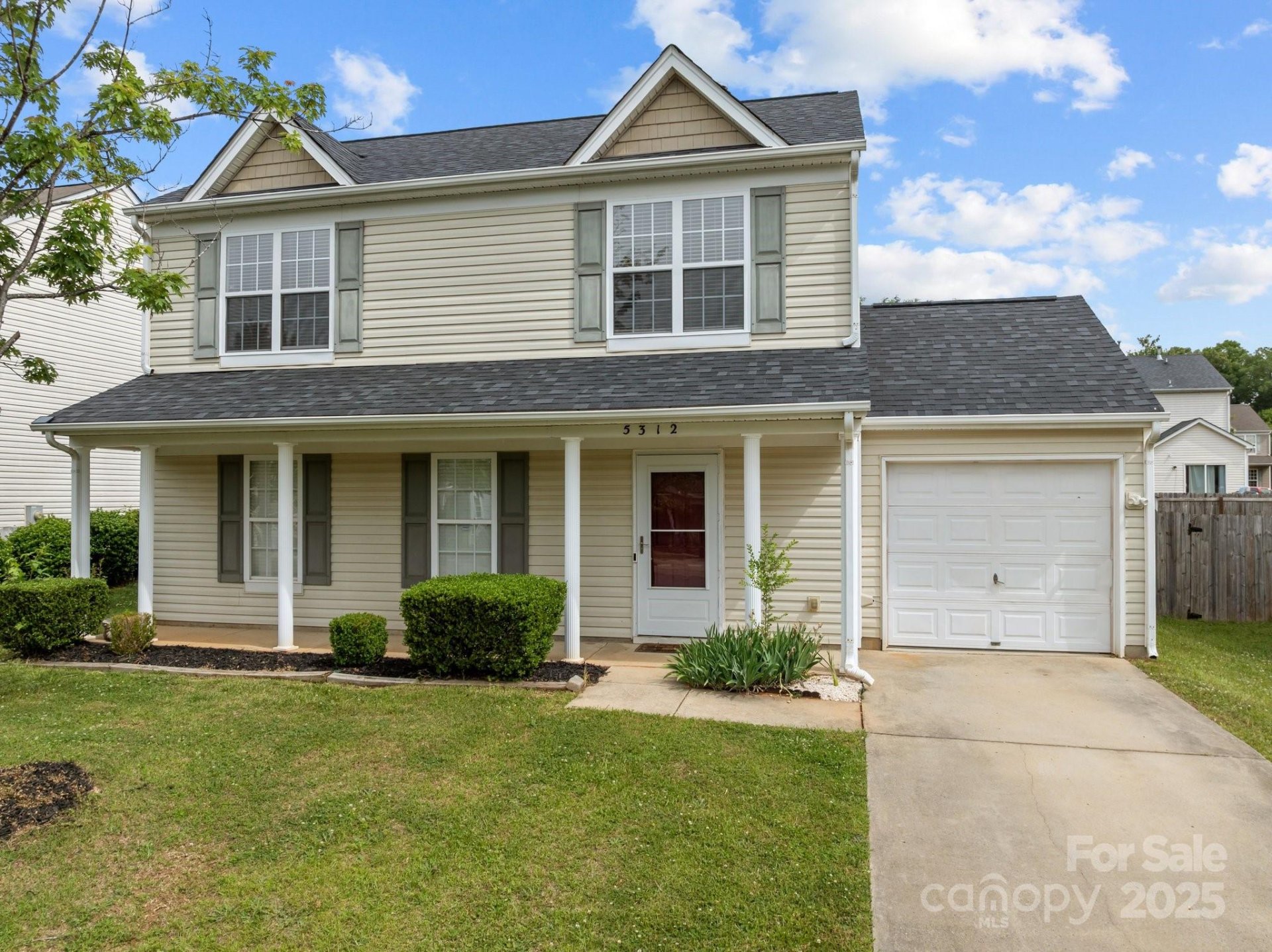 Property image 1 at 5312 Peach Place Lane, Charlotte, NC 28216