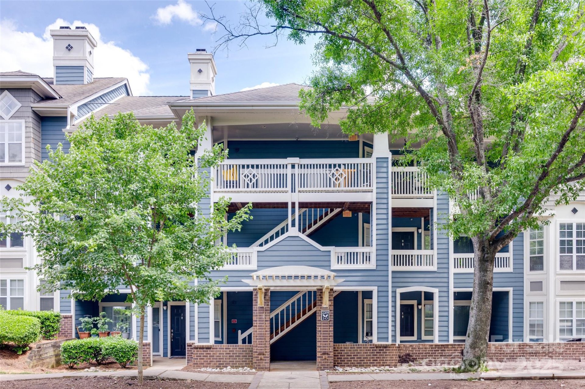 2209 Sumner Green Avenue