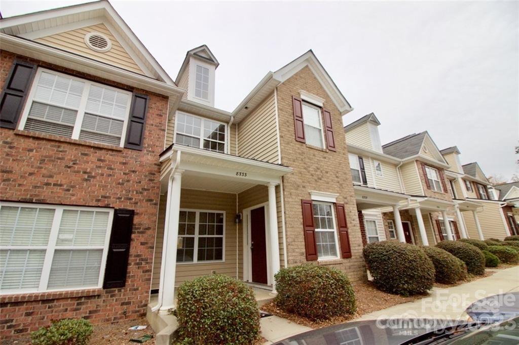 Property image 1 at 8733 Wandering Creek Way, Charlotte, NC 28227