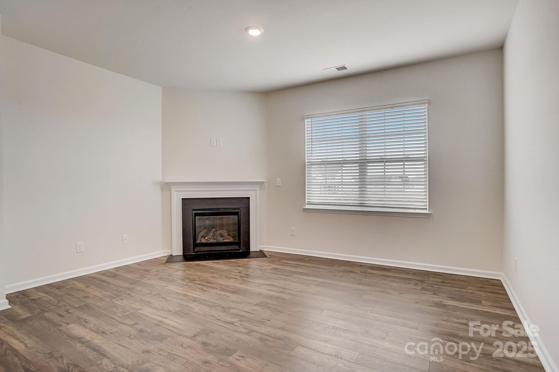 Property image 4 at 3662 Charles Street, Conover, NC 28613