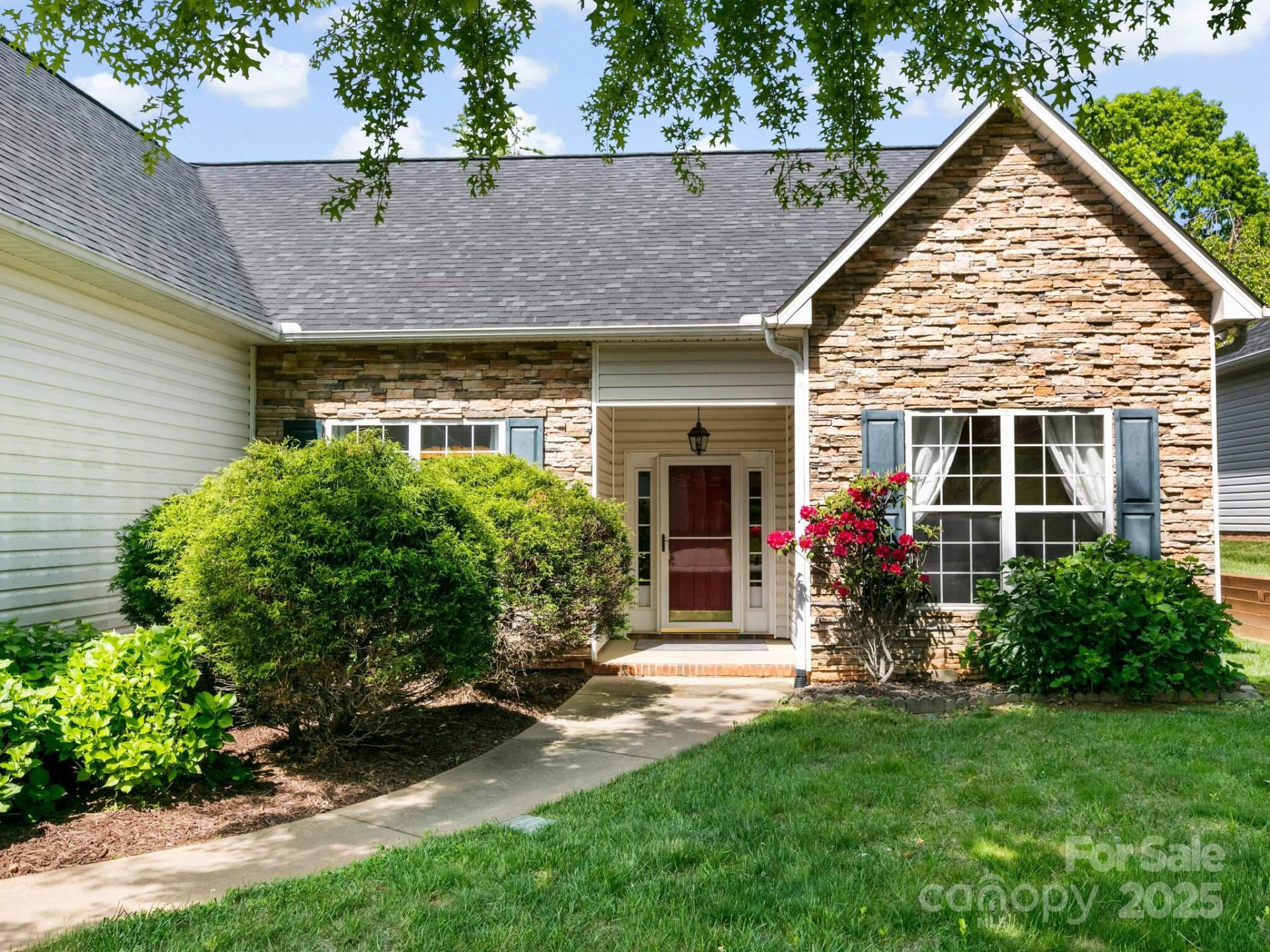 Property image 3 at 10 Summer Meadow Road, Arden, NC 28704