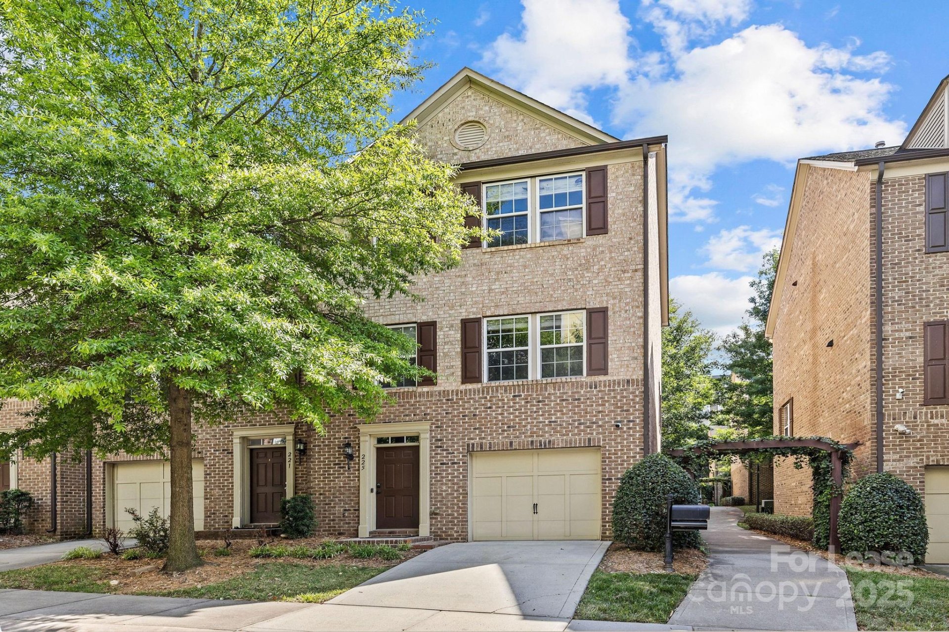 Property image 1 at 225 Lincoln Street, Charlotte, NC 28203