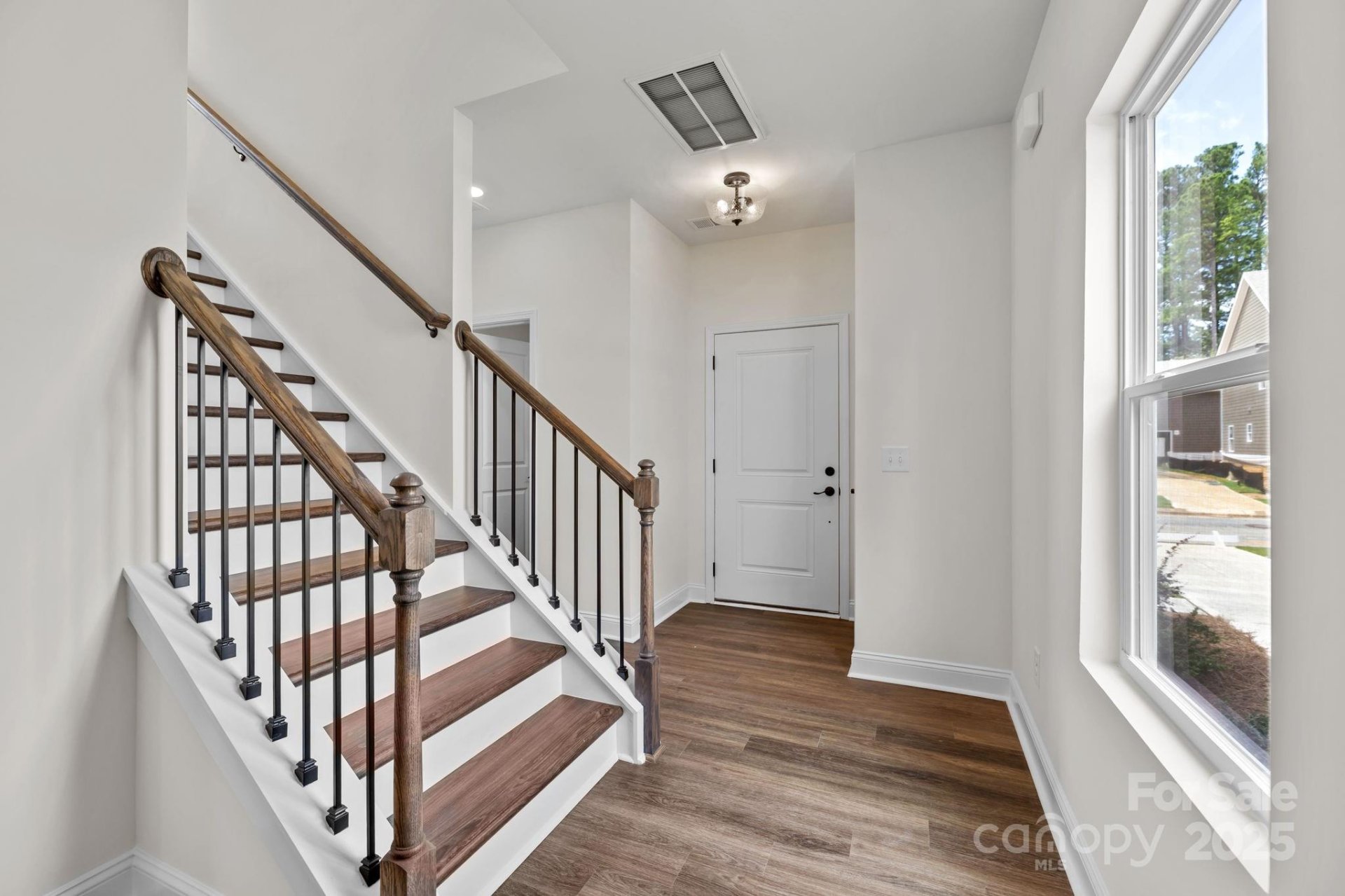 Property image 3 at 4025 Grommet Court, Matthews, NC 28105