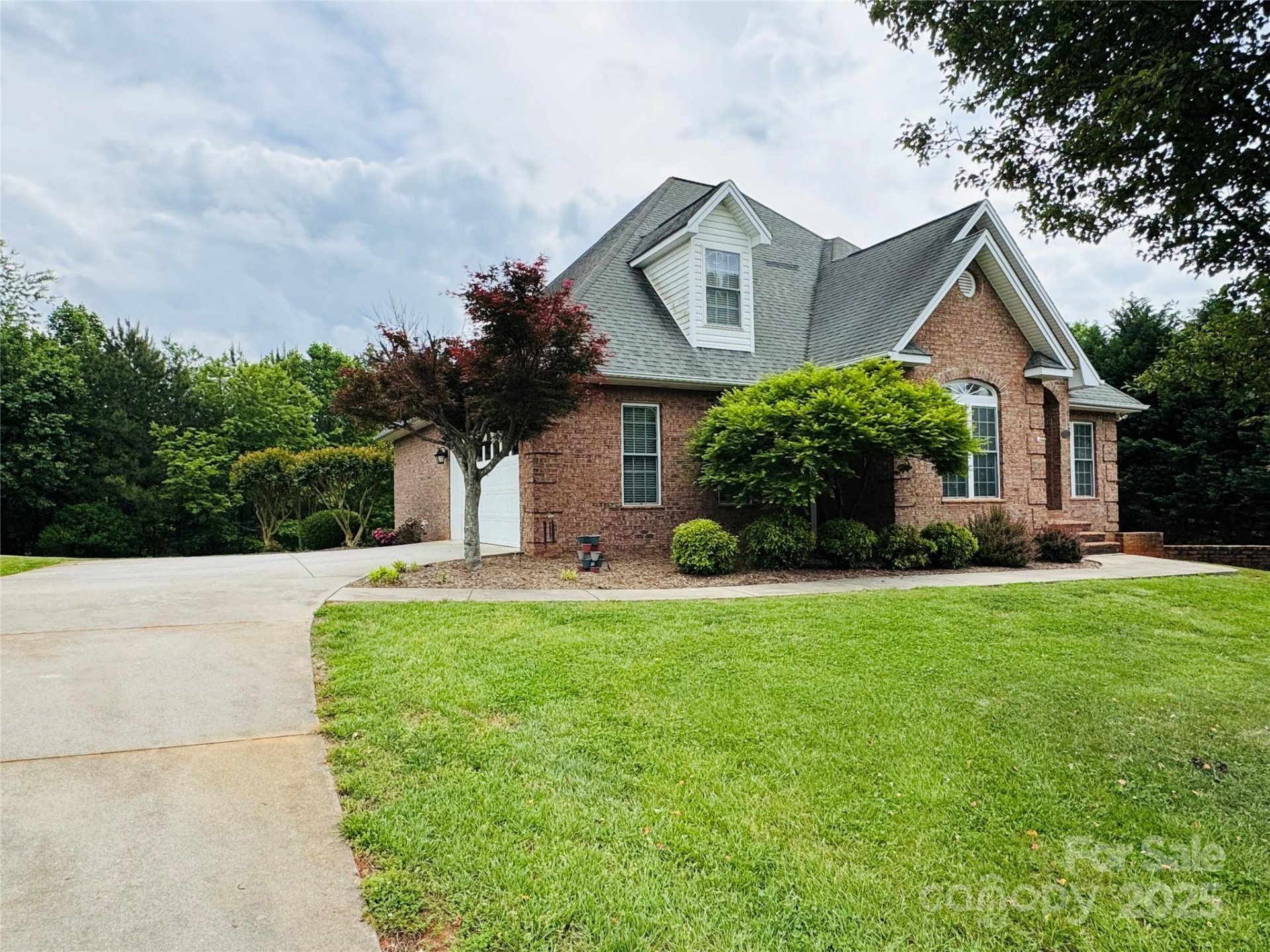 Property image 3 at 5518 Land Harbour Drive, Granite Falls, NC 28630