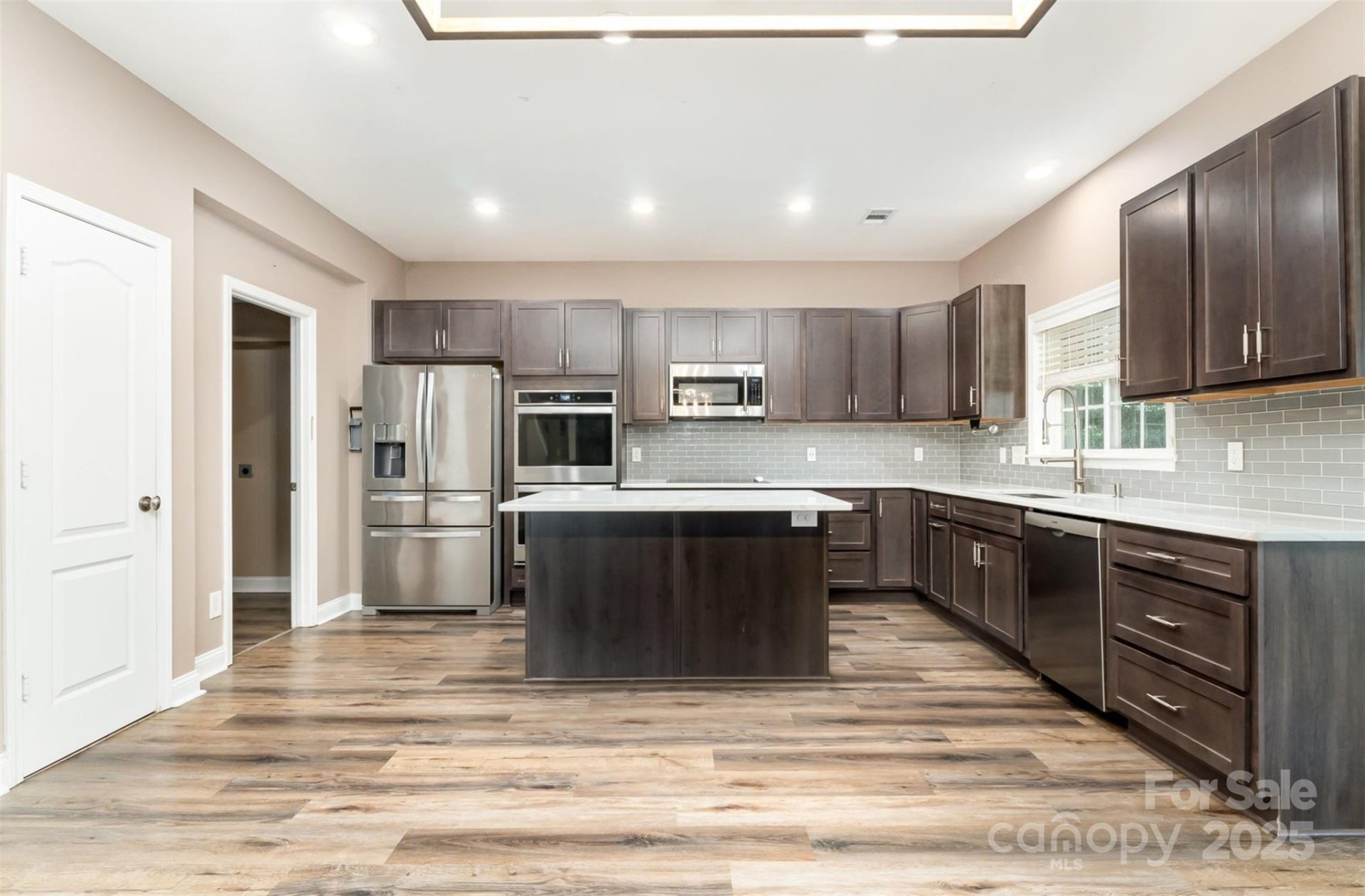 Property image 5 at 11109 Amur Court, Charlotte, NC 28262