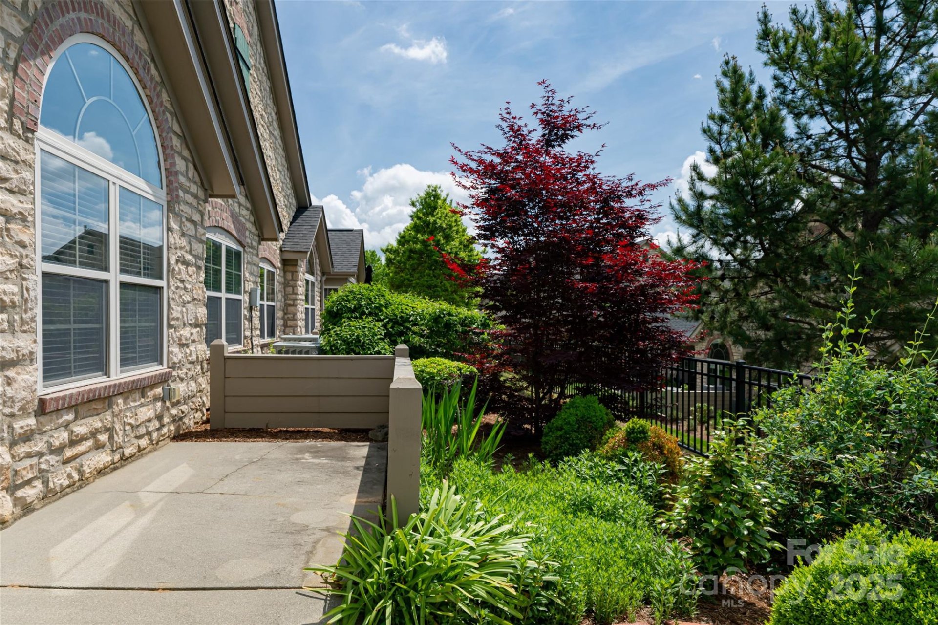 Property image 2 at 33 Braeburn Way, Flat Rock, NC 28731