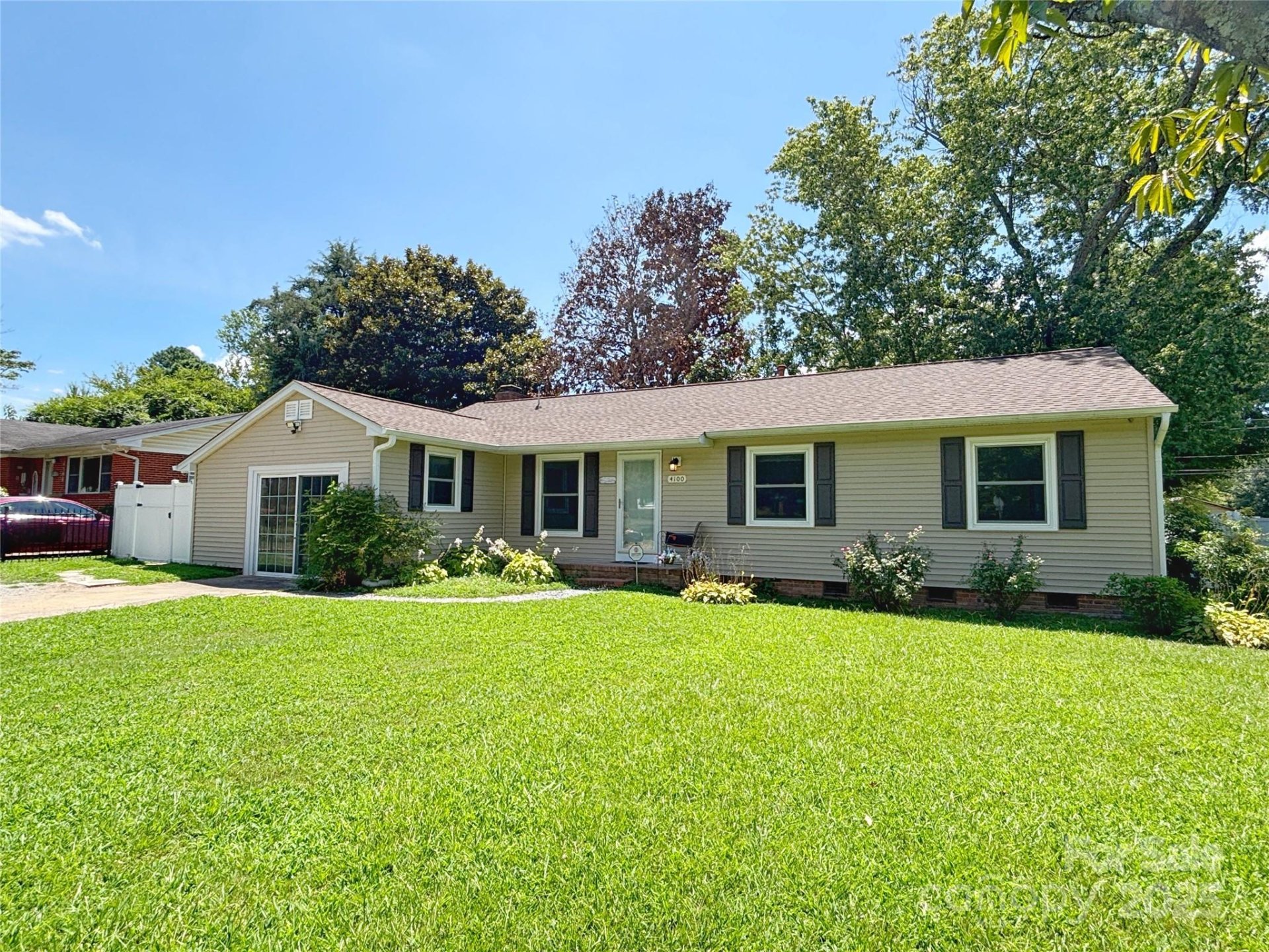 Property at 4100 Sudbury Road, Charlotte, NC 28205