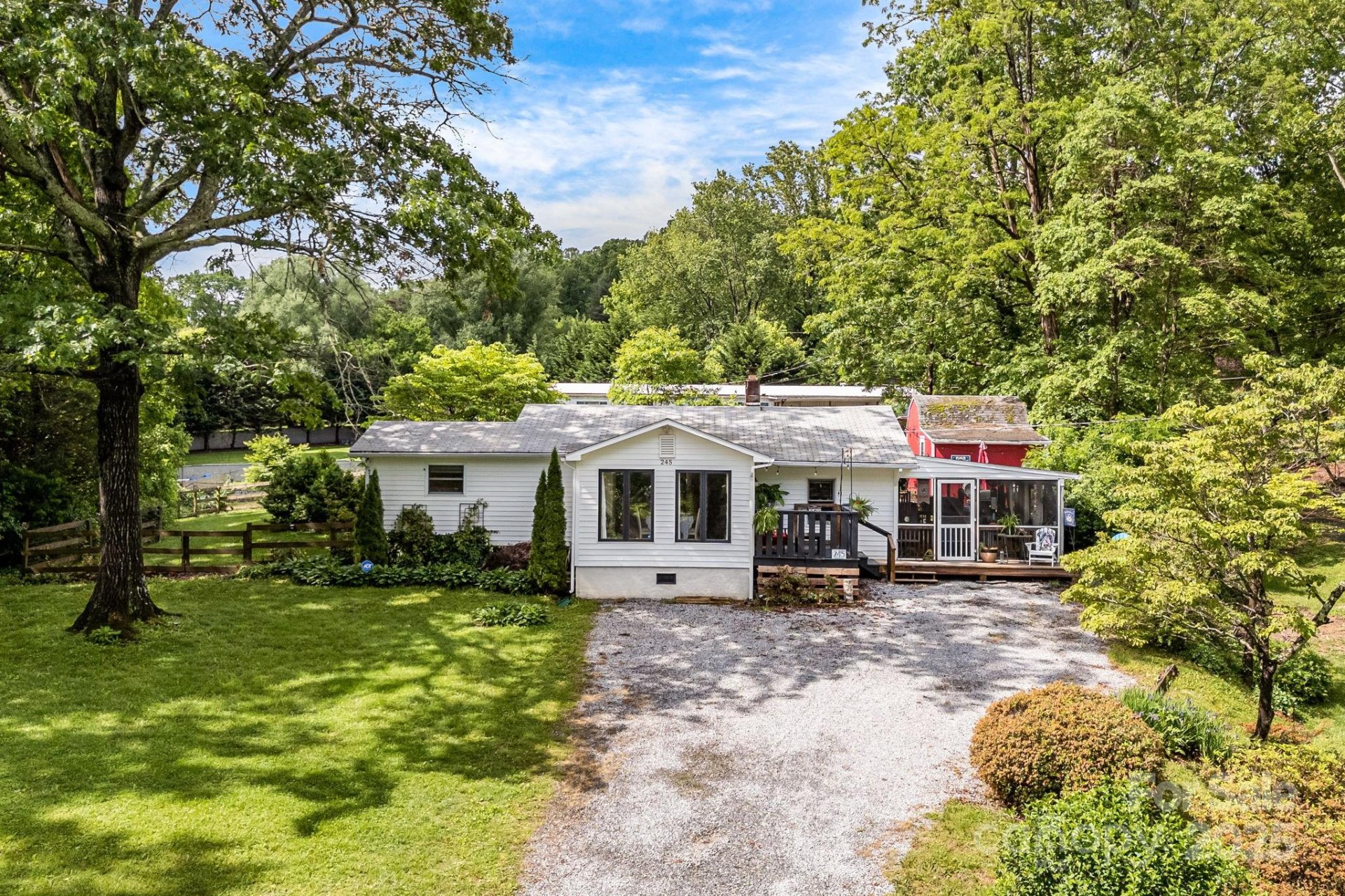 Property image 1 at 245 Ashmore Avenue, Hendersonville, NC 28791