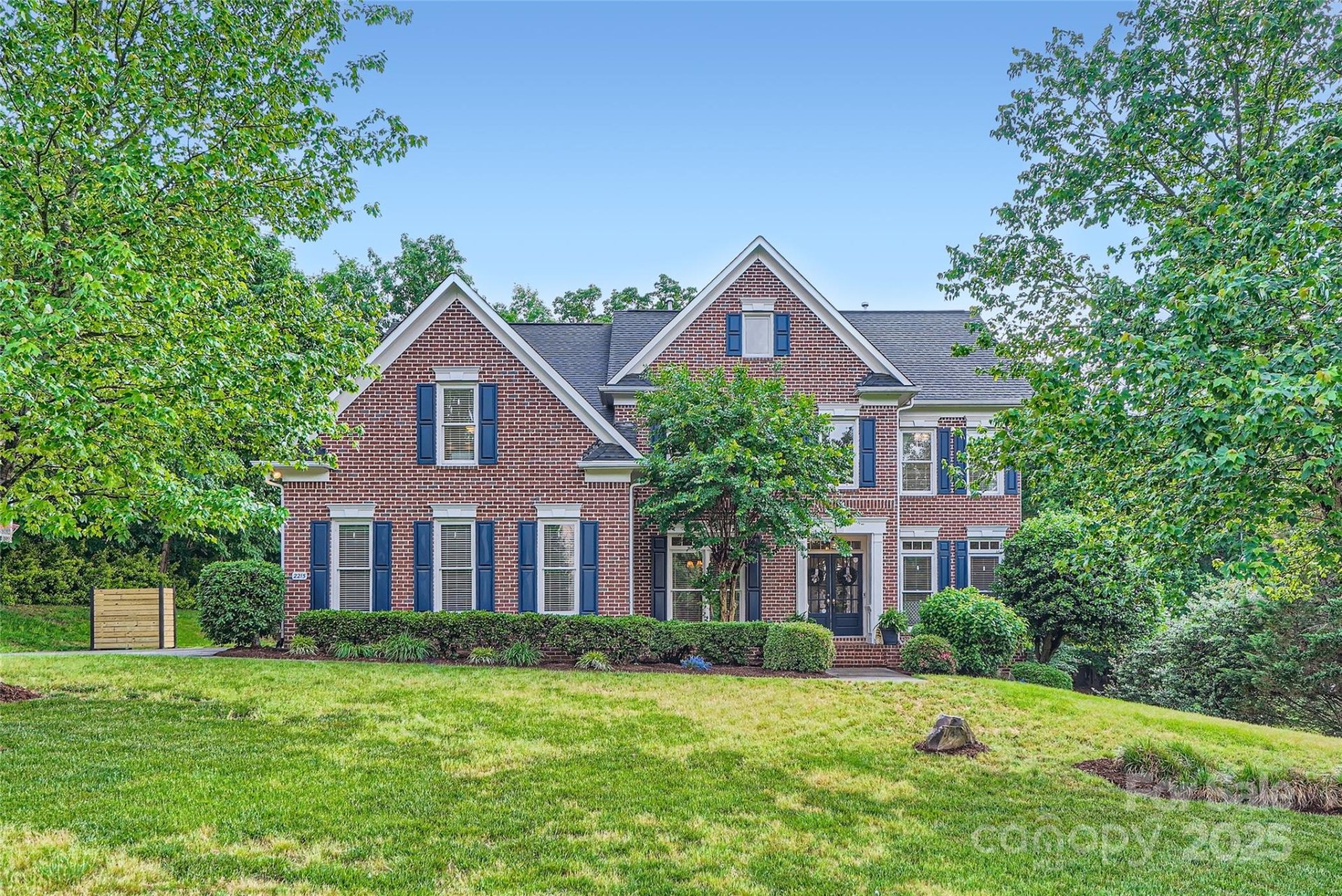 Property image 1 at 2215 Maycroft Drive, Charlotte, NC 28262