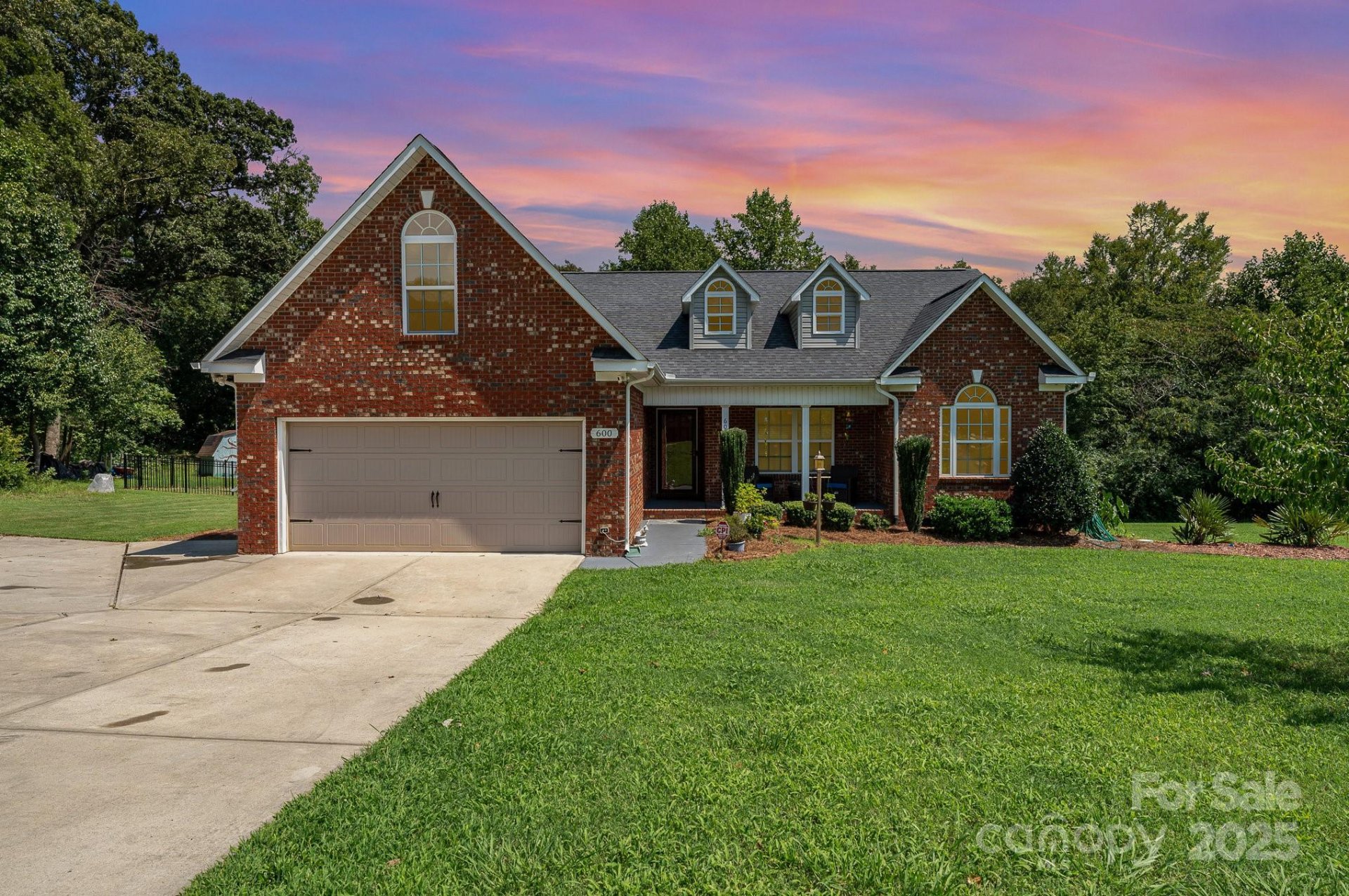 Property image 1 at 600 Old Hardin Road, Dallas, NC 28034