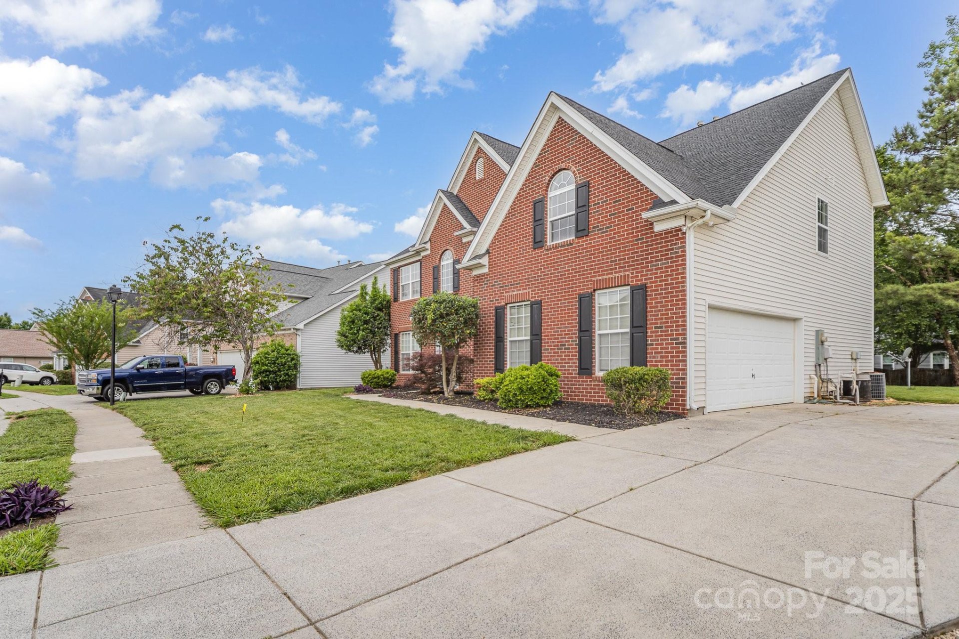 Property image 2 at 15037 Taylor Ridge Lane, Charlotte, NC 28273