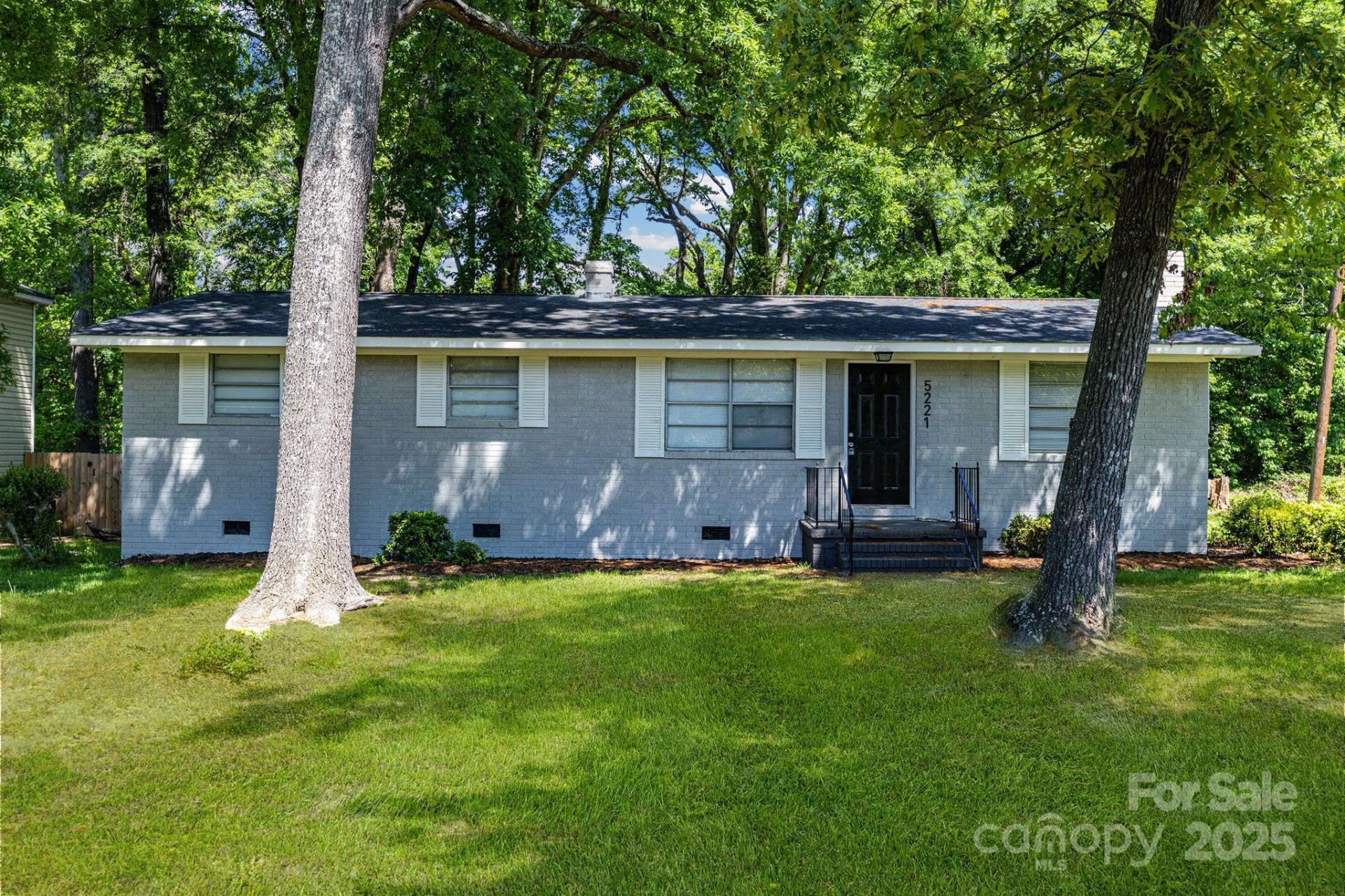 Property image 1 at 5221 Wales Street, Charlotte, NC 28269