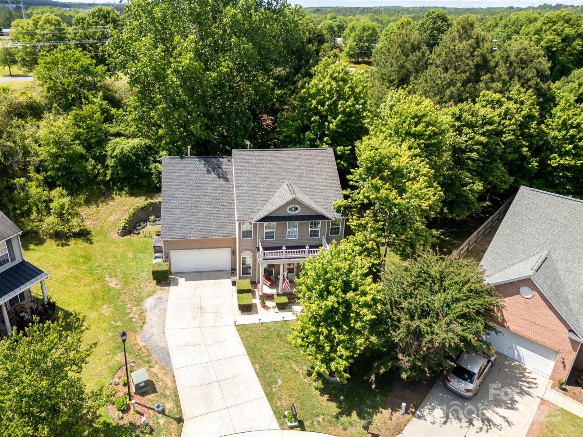 Property image 2 at 812 Thornapple Court, Lake Wylie, SC 29710