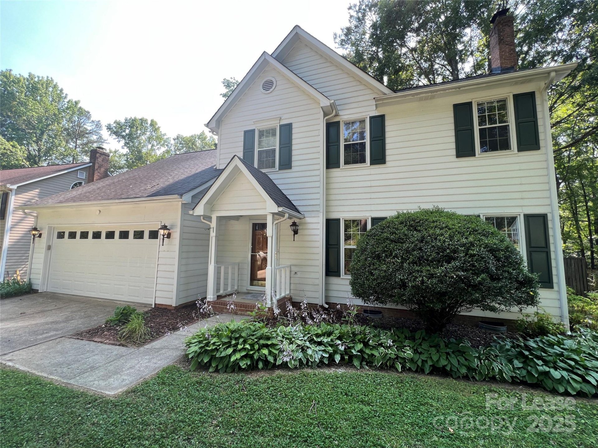 Property image 1 at 2333 Heathershire Lane, Matthews, NC 28105