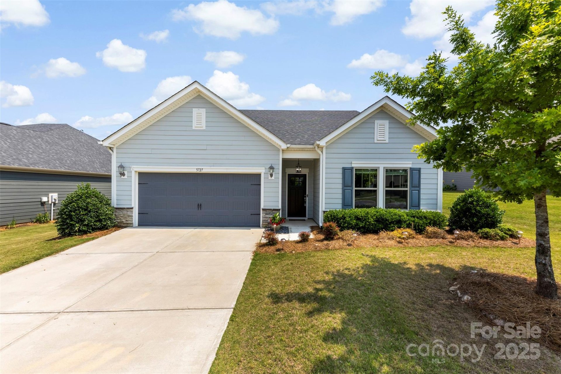 5727 Lavaux Court