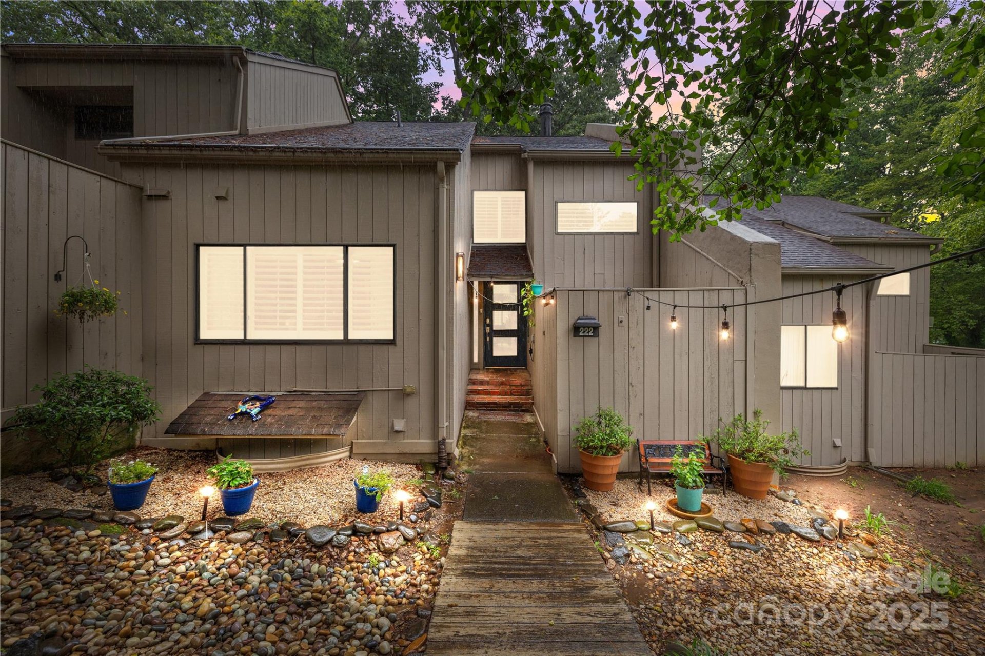 222 Riverview Terrace