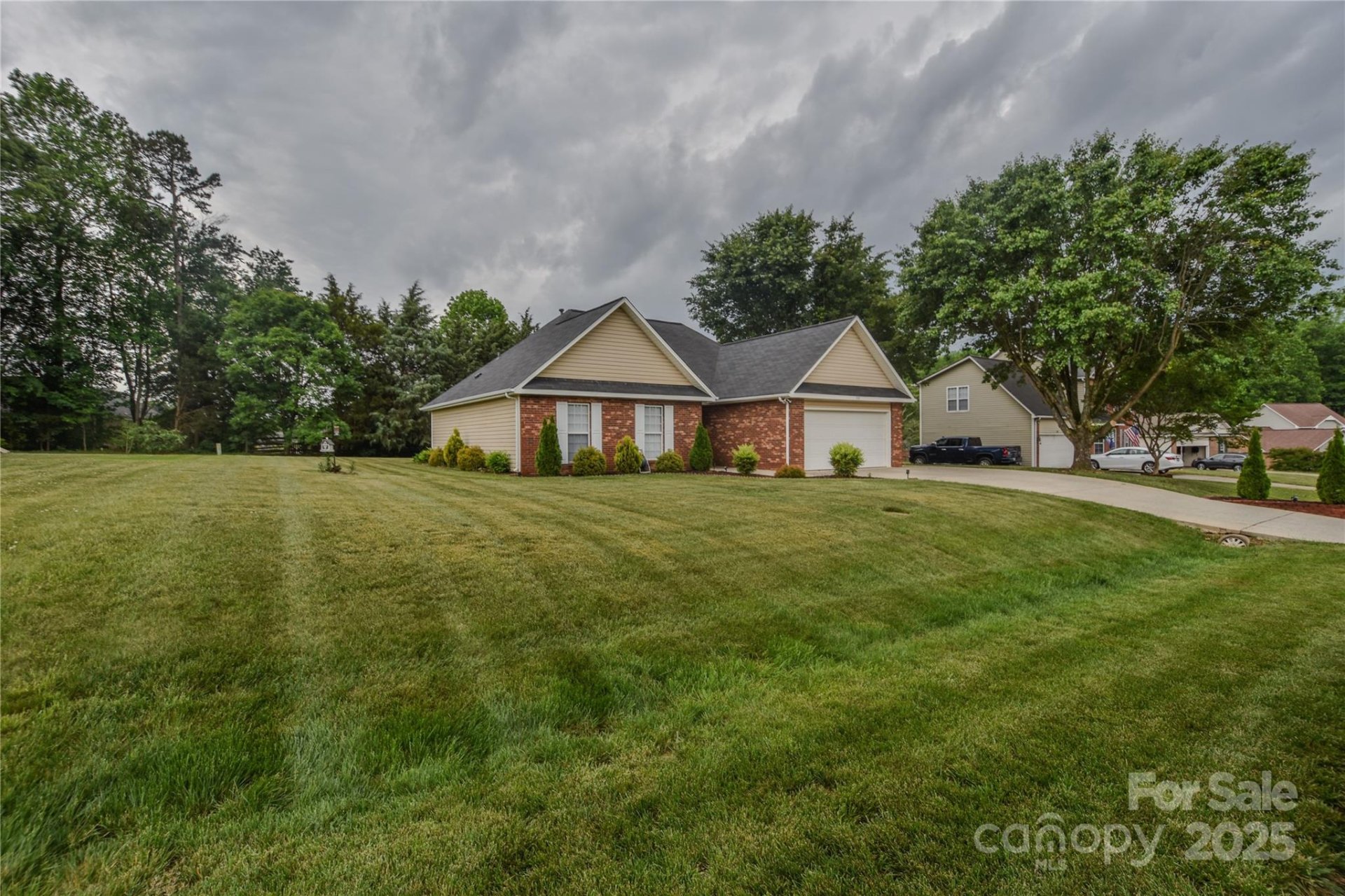 Property image 3 at 330 Kilmer Lane, Mooresville, NC 28115