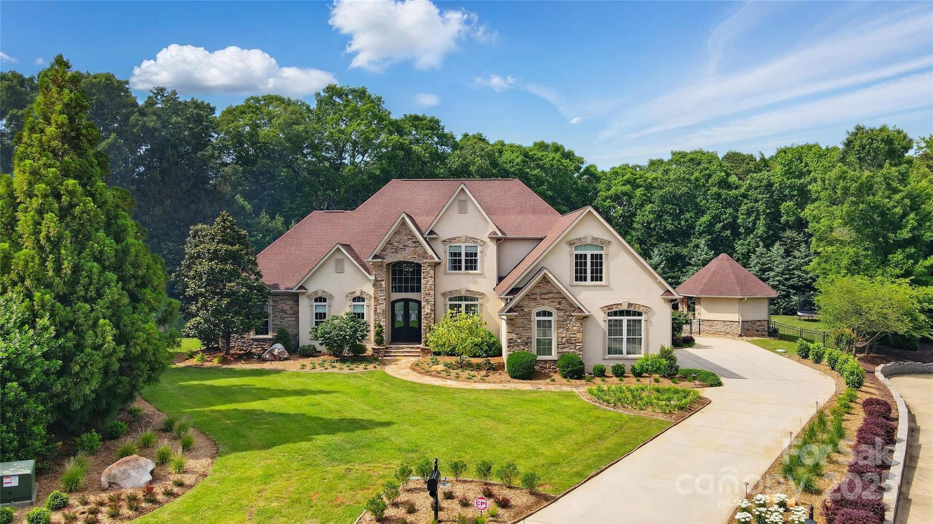 Property image 2 at 581 Medora Lane, Fort Mill, SC 29708