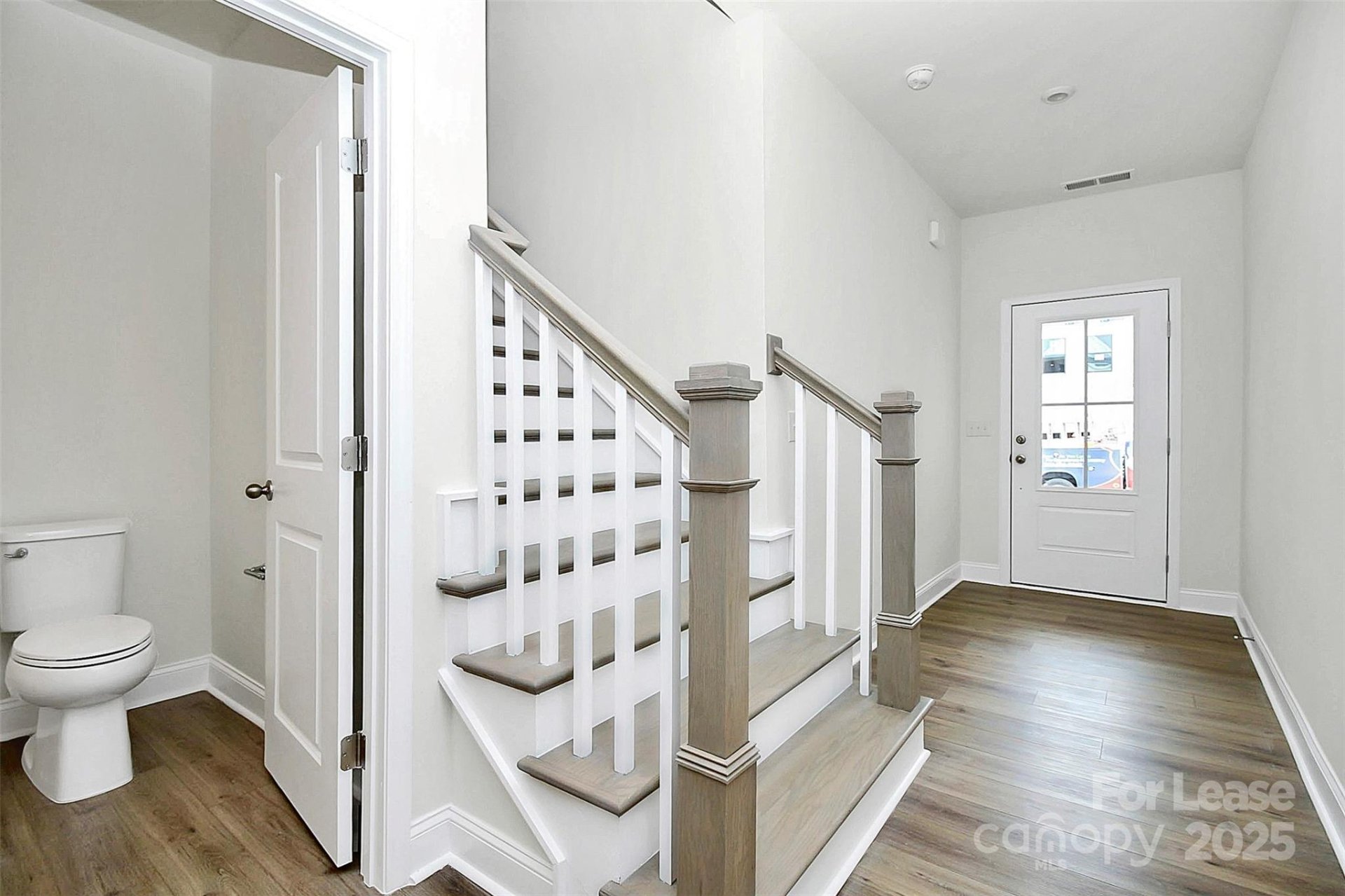 Property image 5 at 6029 Mariemont Circle, Charlotte, NC 28226