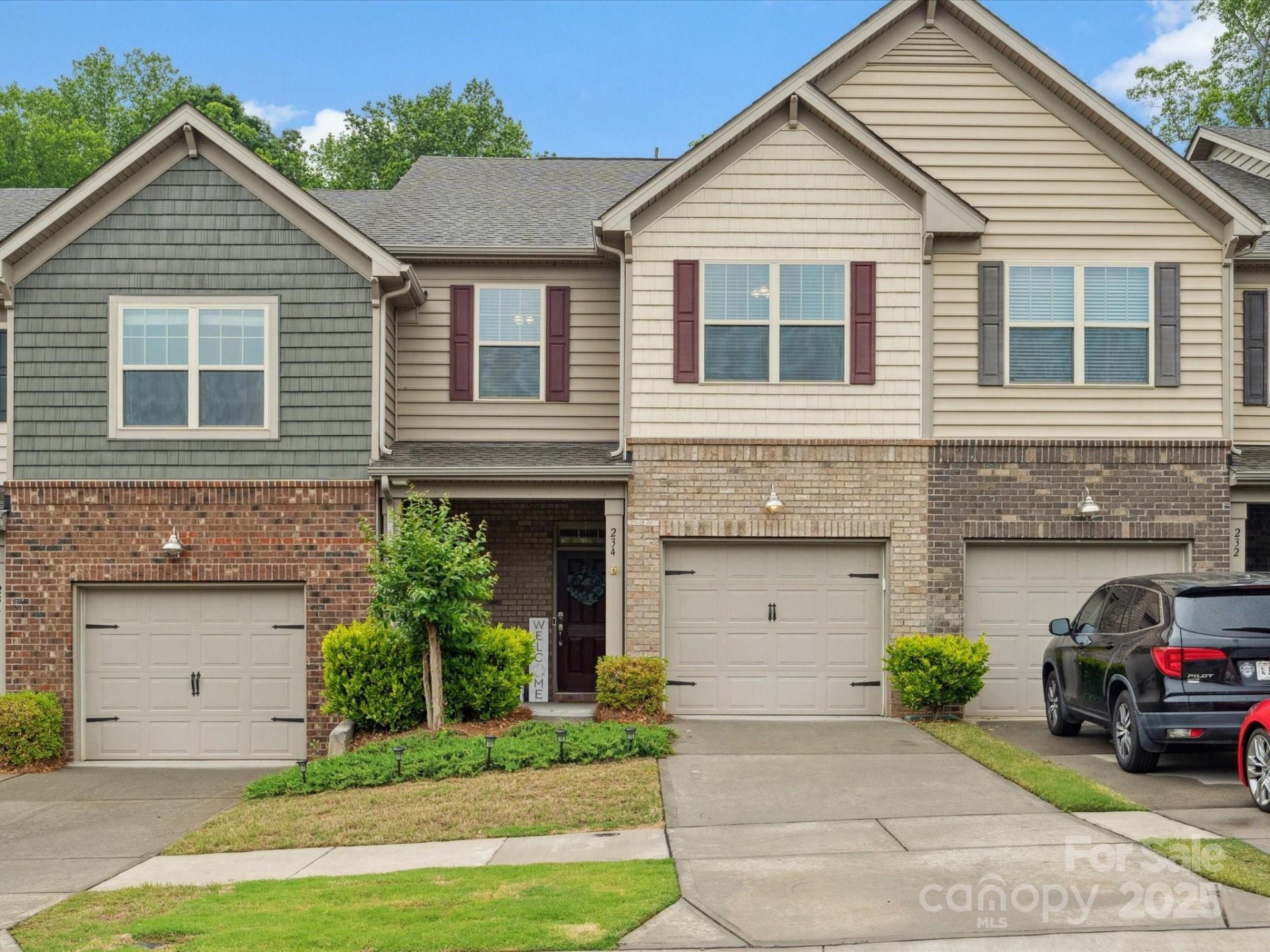 234 Ascot Run Way