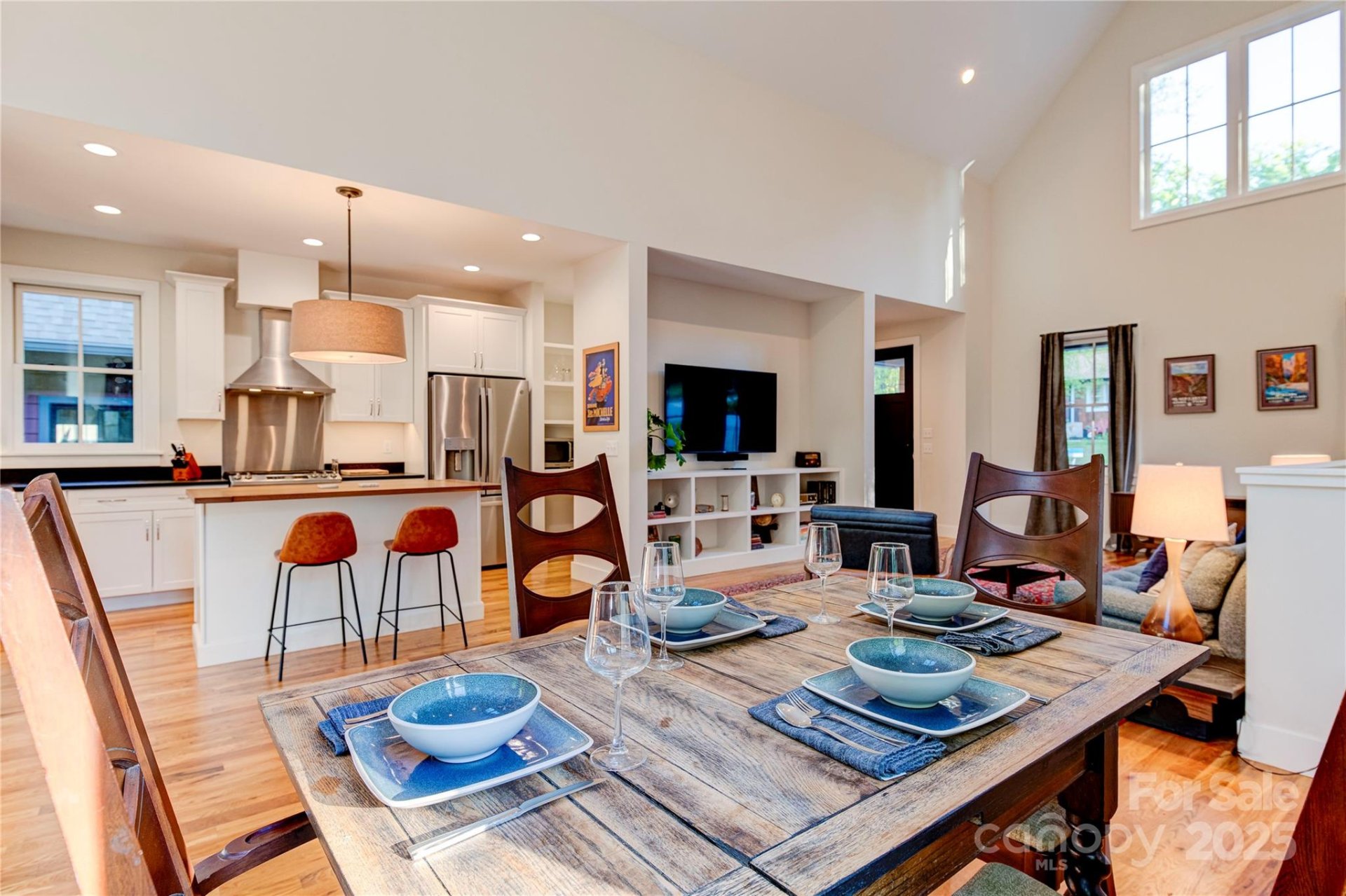 Property image 3 at 12 Waverly Road, Asheville, NC 28803