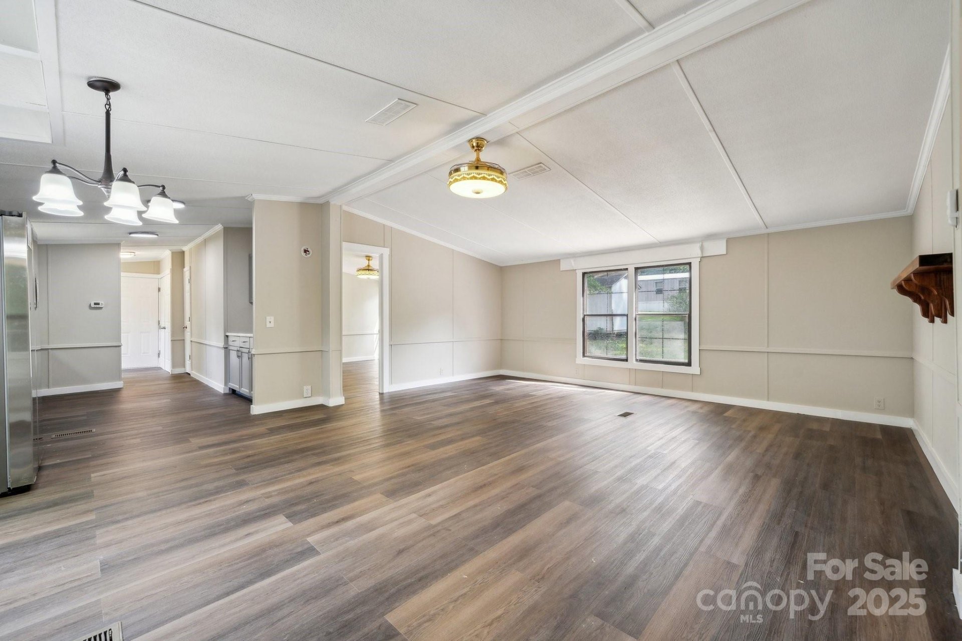 Country Acres, Concord Community