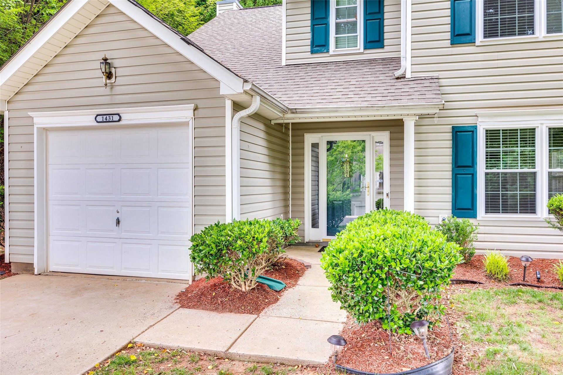 Property image 2 at 1431 Swaying Branch Lane, Lake Wylie, SC 29710