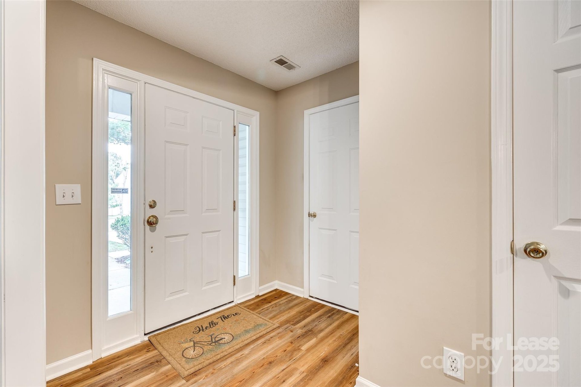 Property image 4 at 1431 Swaying Branch Lane, Lake Wylie, SC 29710