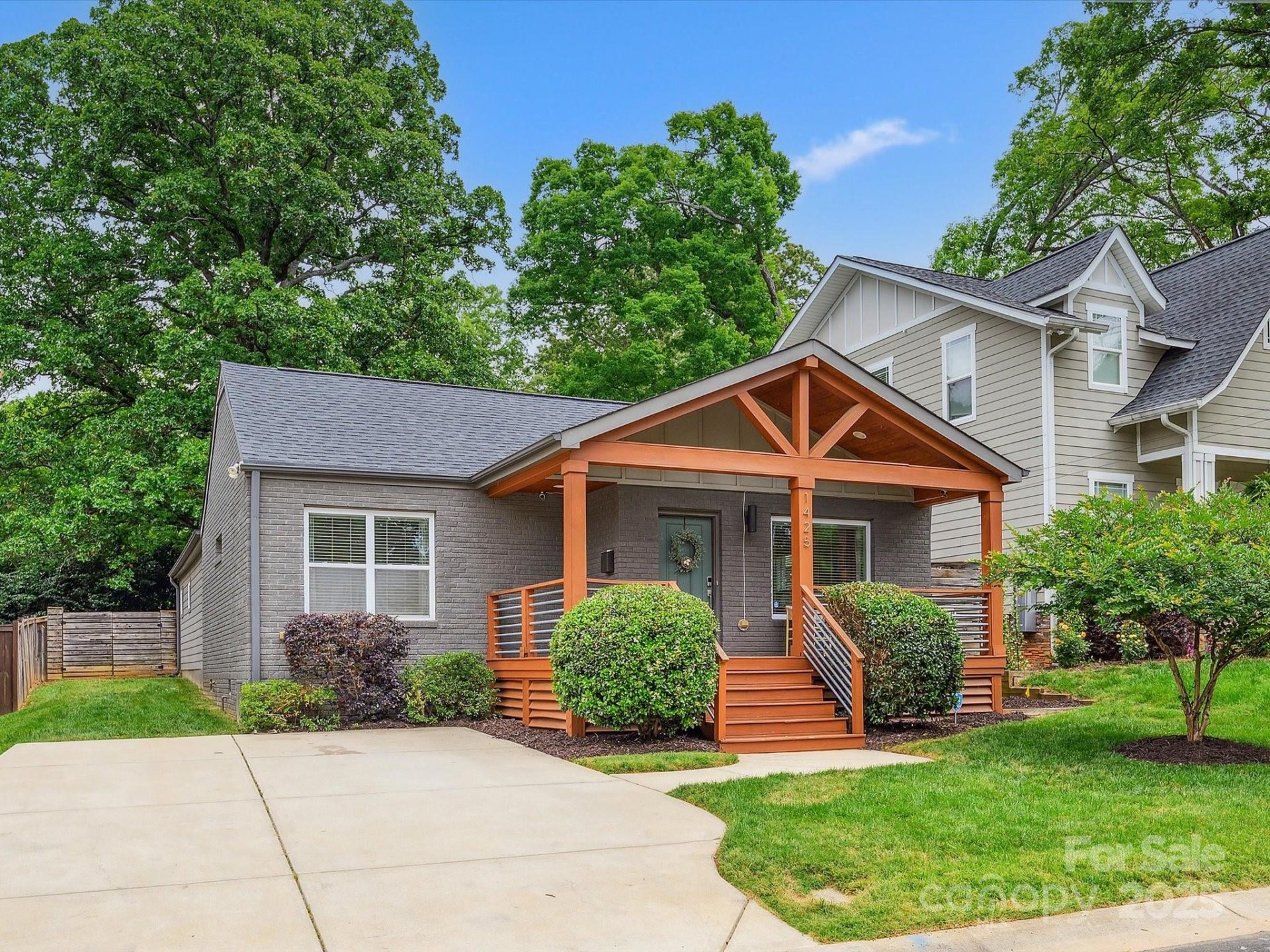 Property image 3 at 1425 Downs Avenue, Charlotte, NC 28205