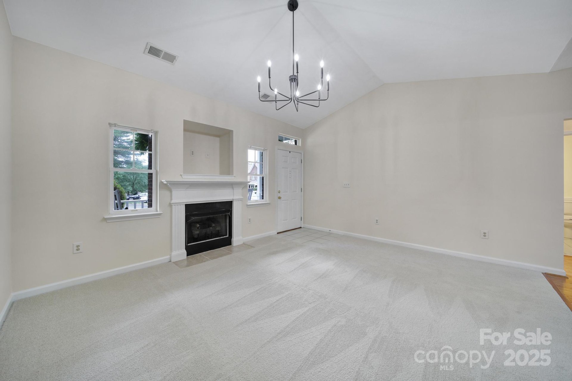 Property image 4 at 614 Stone Village Drive, Fort Mill, SC 29708