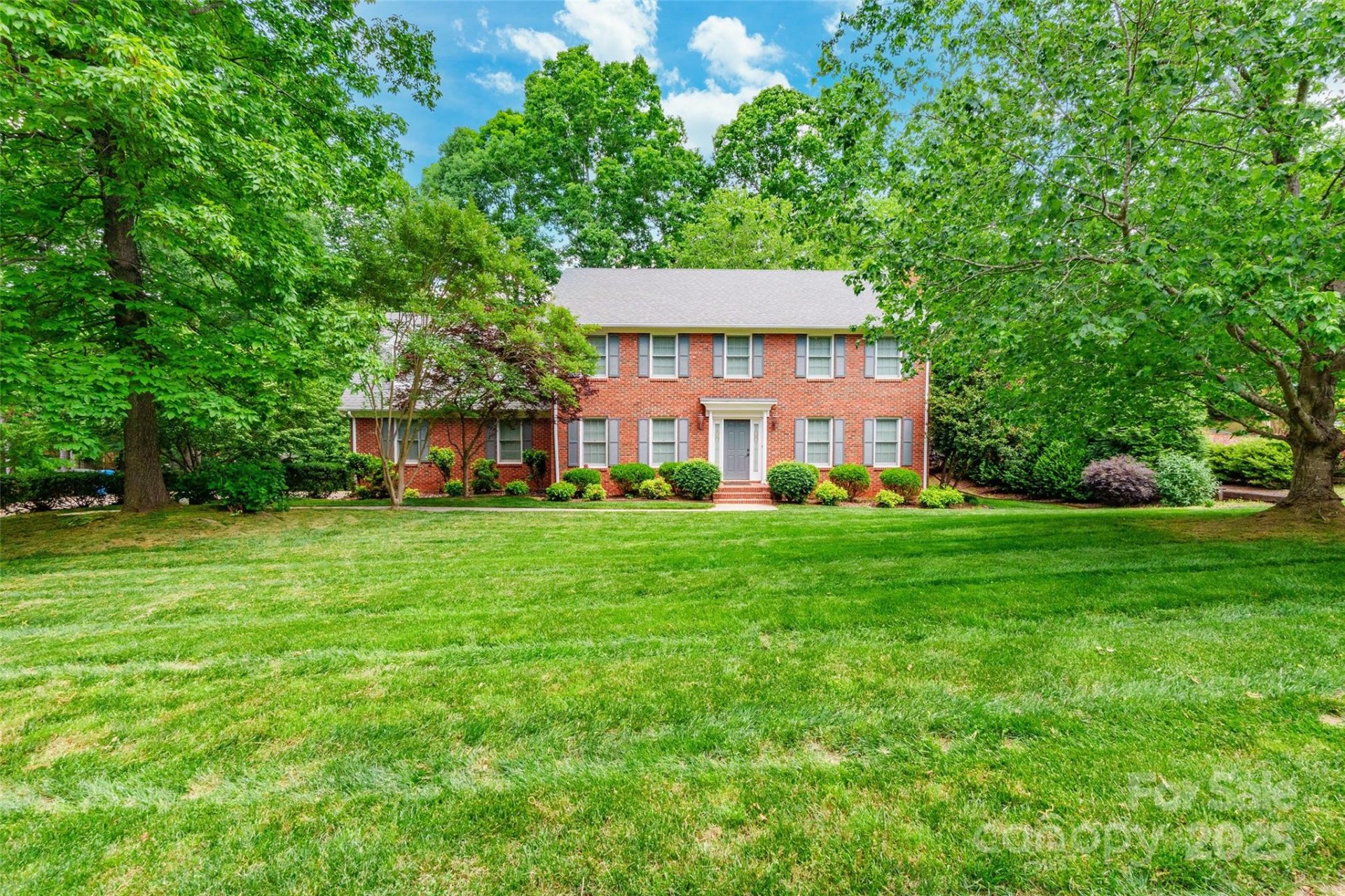 Oakhurst, Rock Hill Community