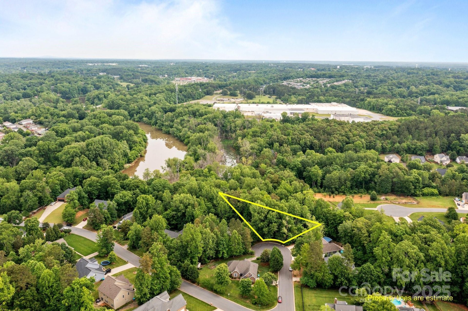Property image 1 at 2601 Greenmont Circle, Belmont, NC 28012