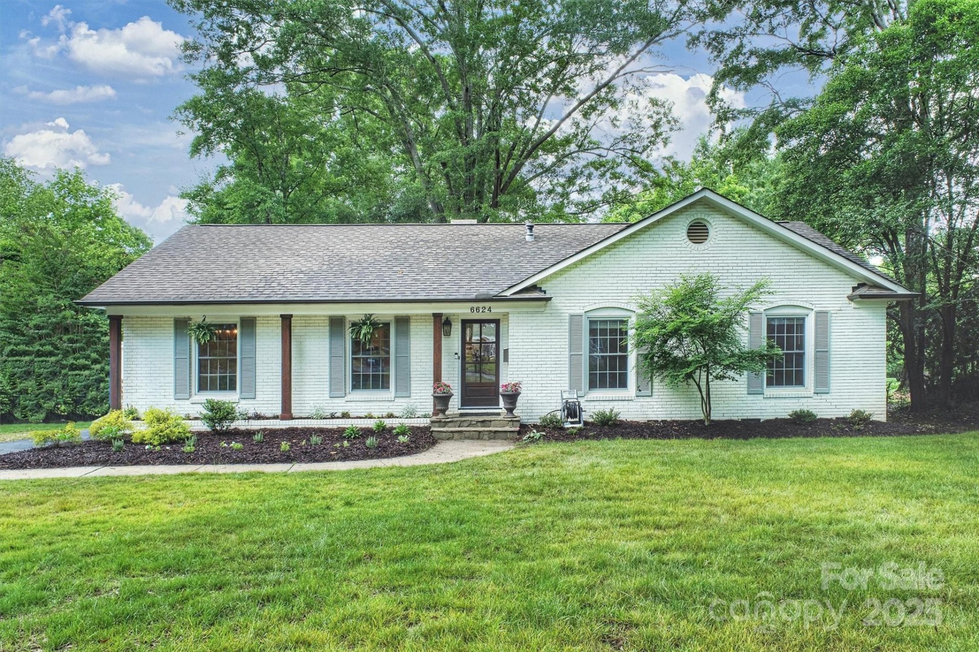 Property image 1 at 6624 Lancer Drive, Charlotte, NC 28226
