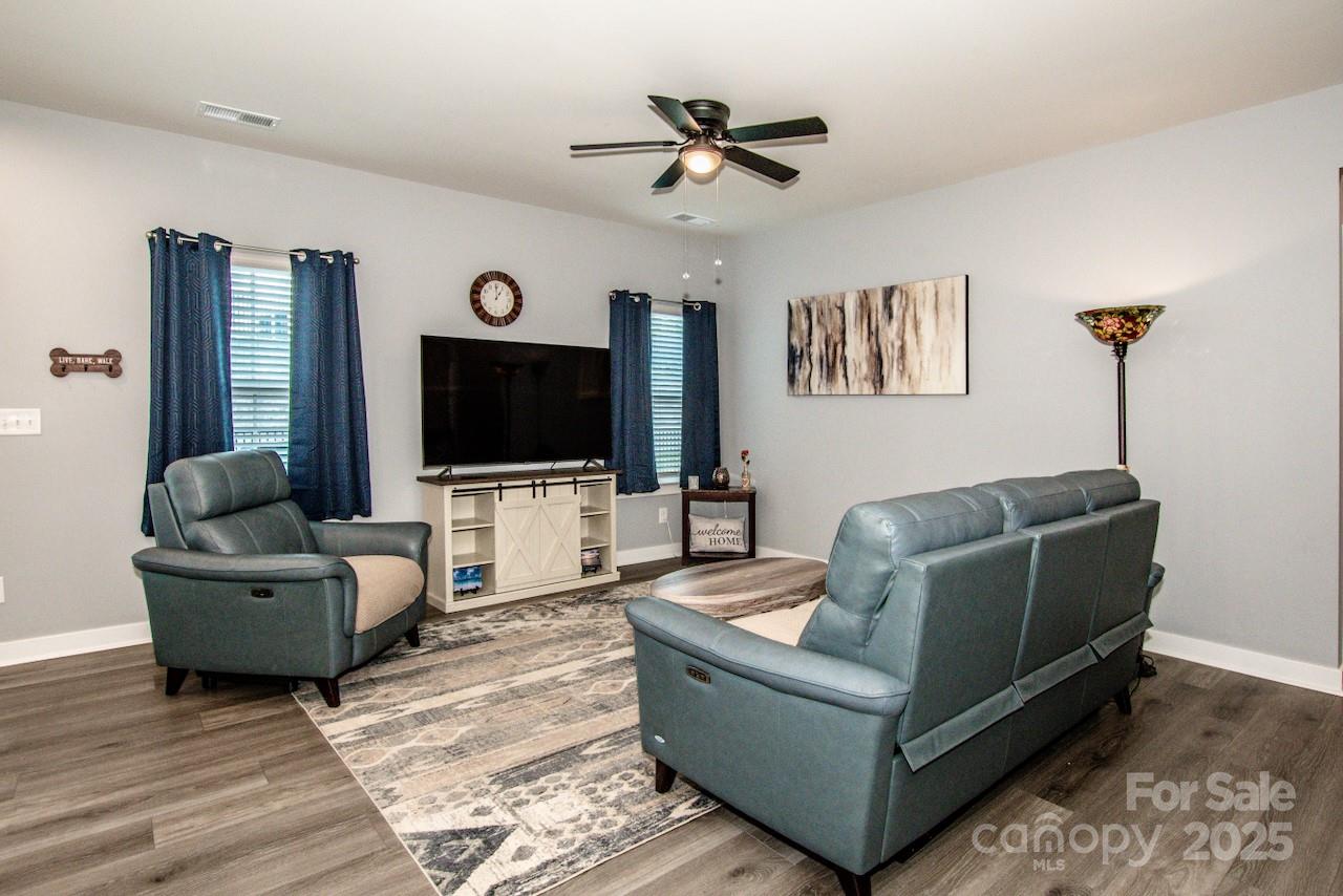 Property image 4 at 105 Chase View Lane, Troutman, NC 28166