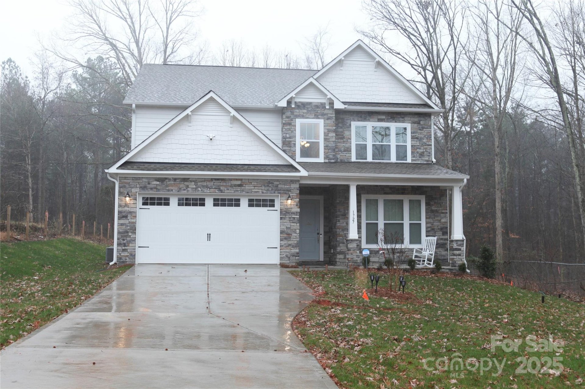 1727 Grace Lane