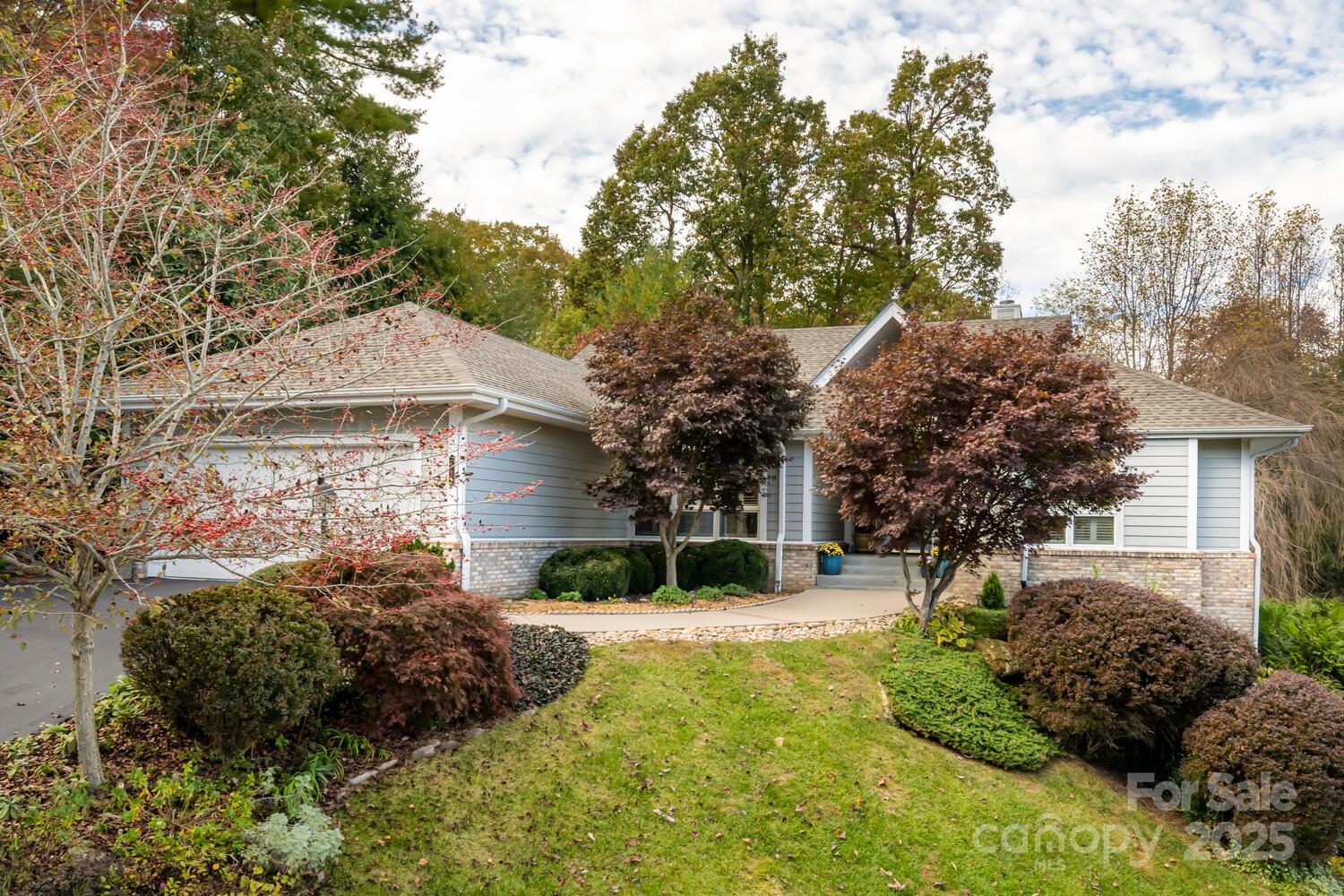 501 Candlewood Lane
