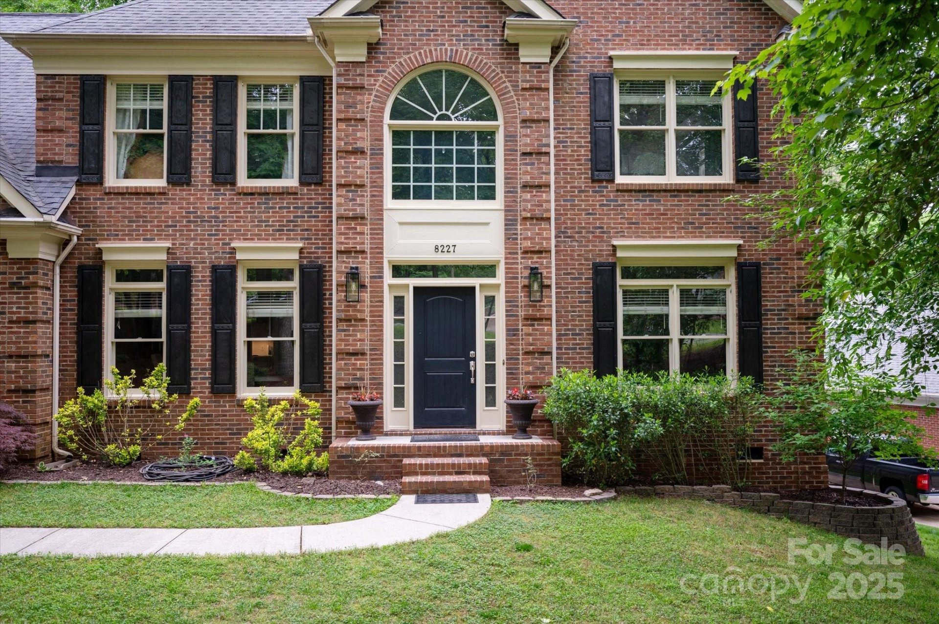 Property image 2 at 8227 Lansford Road, Charlotte, NC 28277