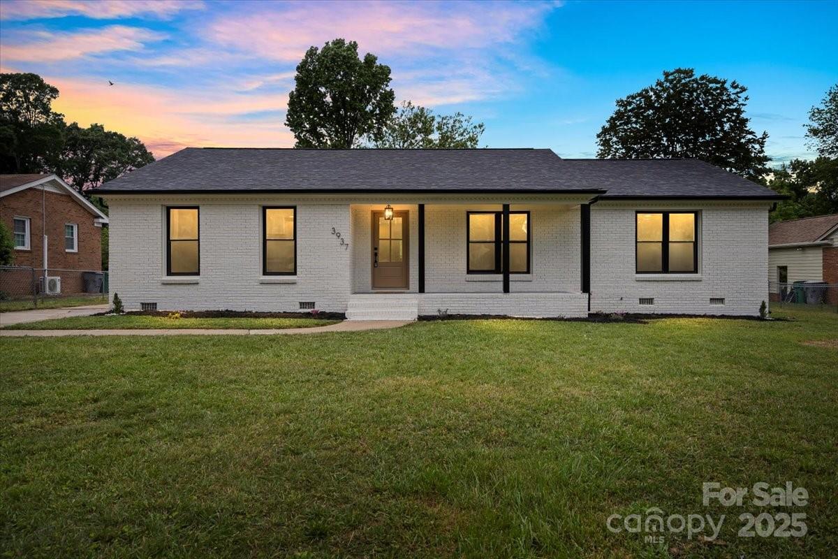 Property image 1 at 3937 Tamerlane Drive, Charlotte, NC 28205