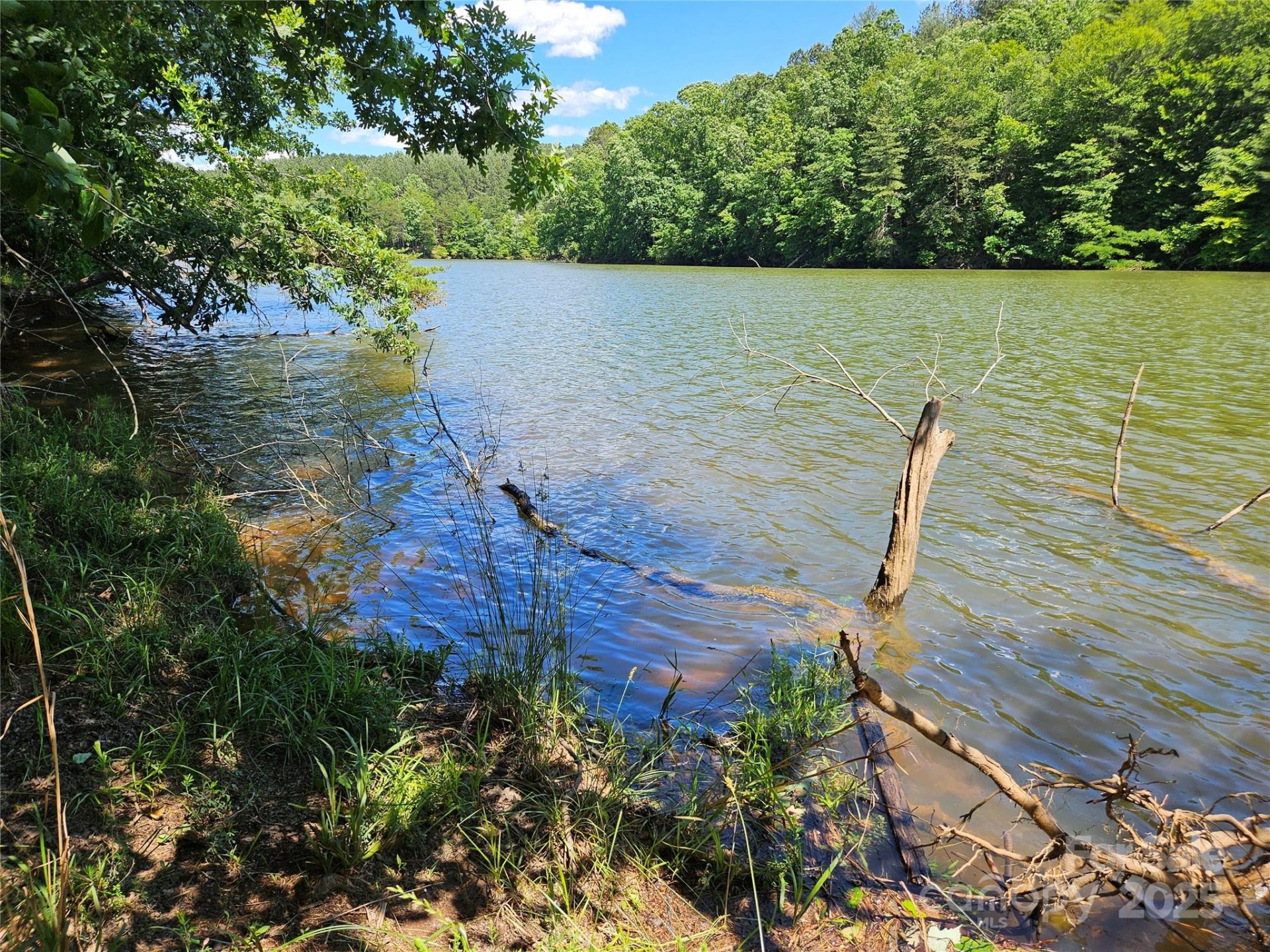 Property image 1 at 2446 W Paradise Harbor Drive, Connelly Springs, NC 28612