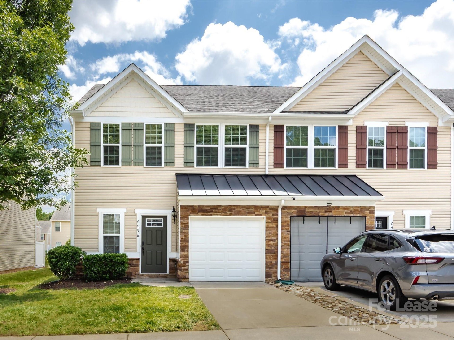 Property image 1 at 2436 Silverthorn Drive, Charlotte, NC 28273