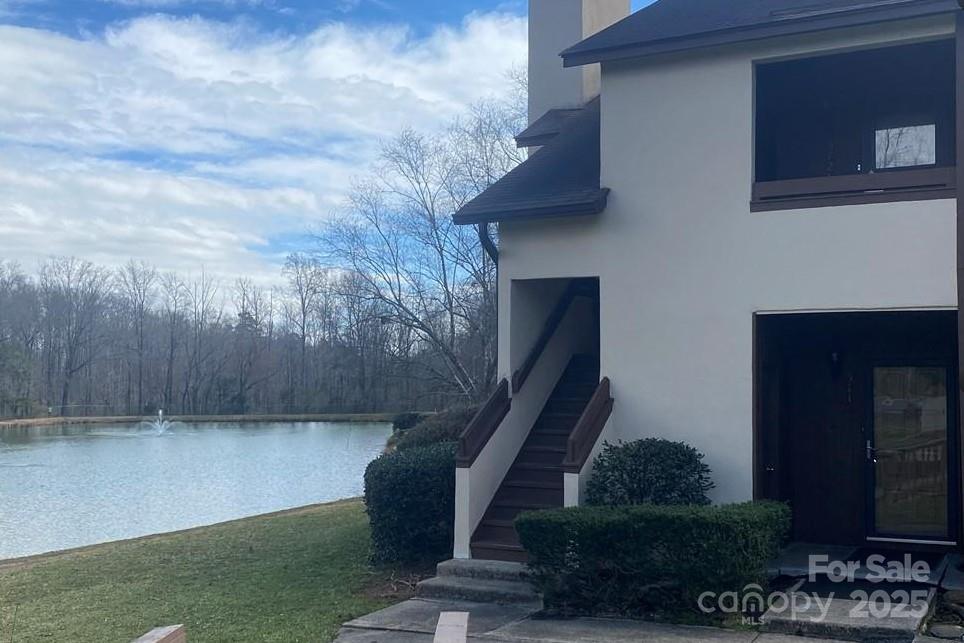 Property image 1 at 5718 Dockside Drive, Charlotte, NC 28227