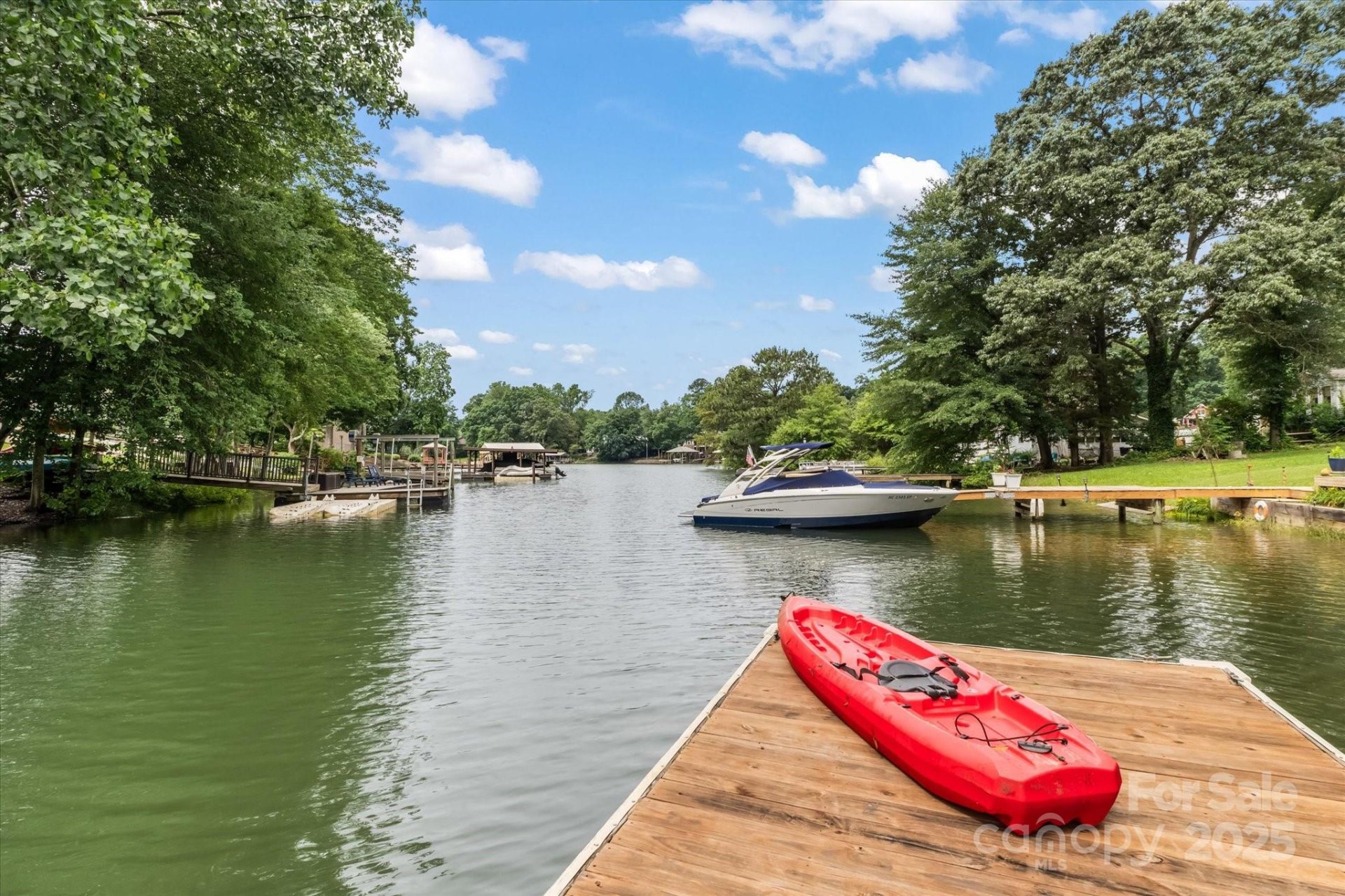 Lakeside Park, Mooresville Community