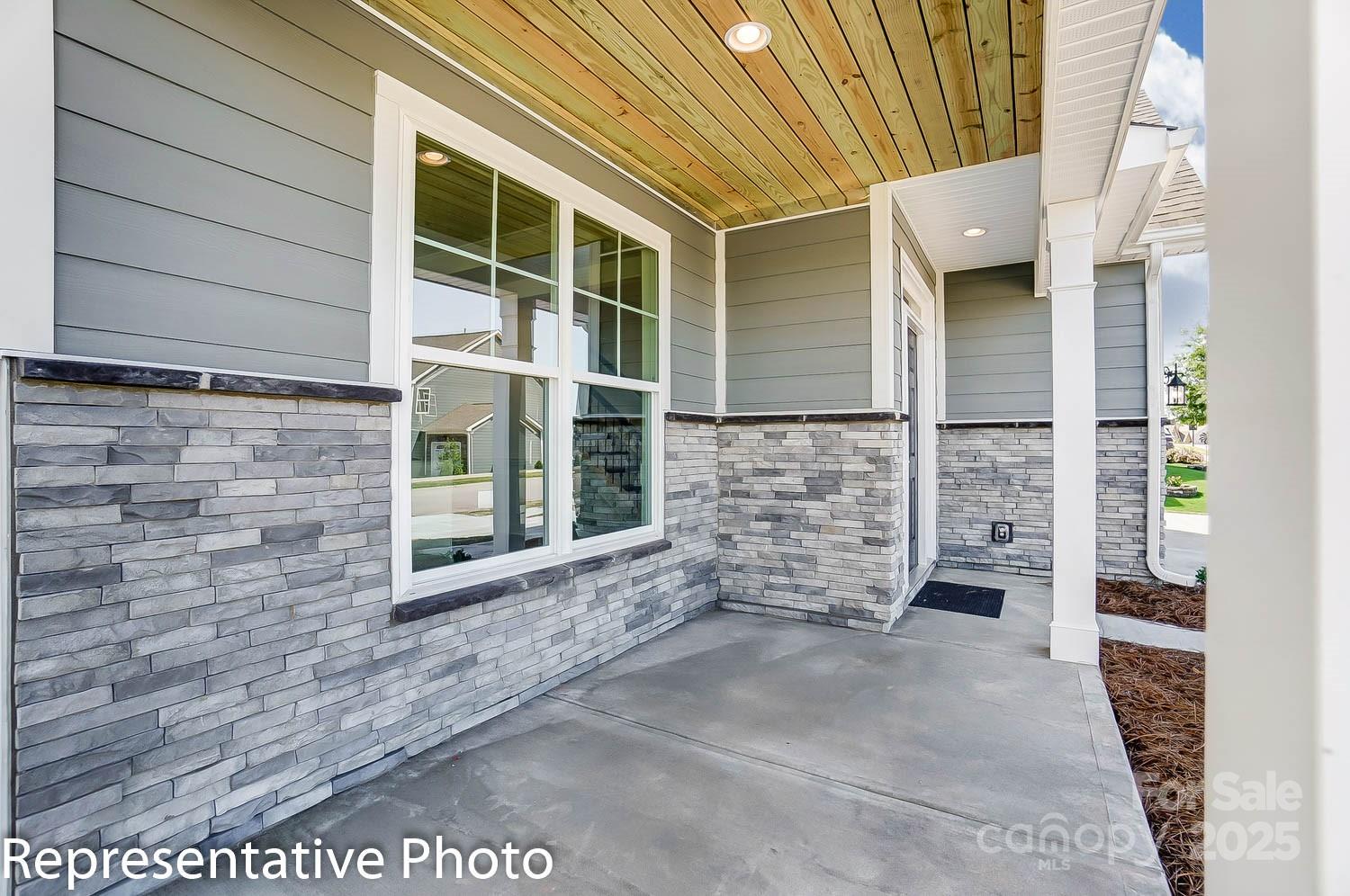 Property image 3 at 6027 Veld Court, Charlotte, NC 28215