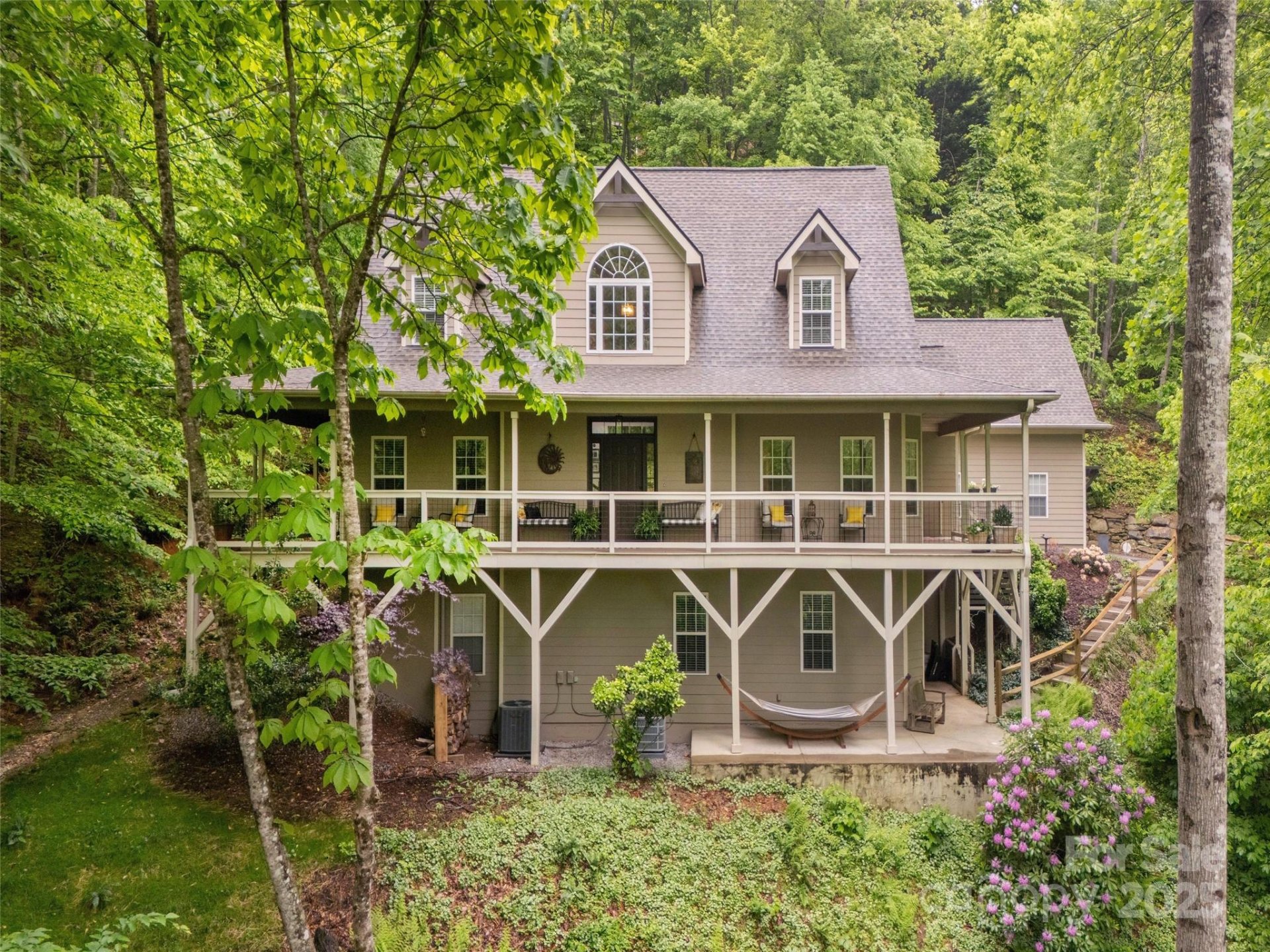 417 Blue Mist Way