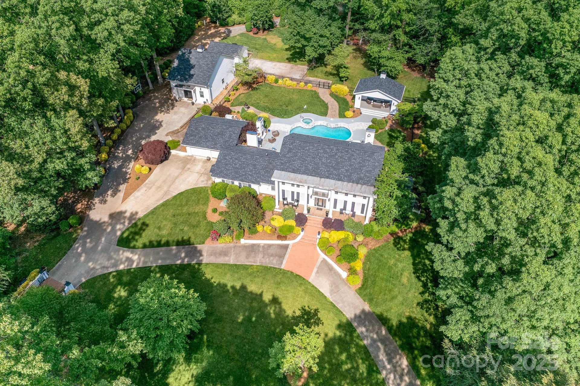 Property image 4 at 707 Saint Cloud Drive, Statesville, NC 28625