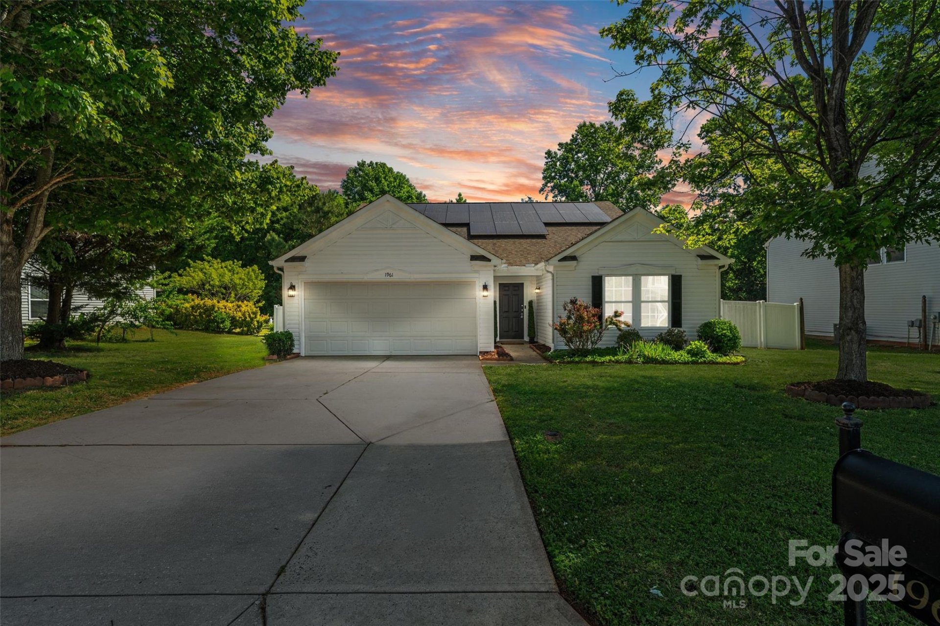 1961 Leesburg Drive