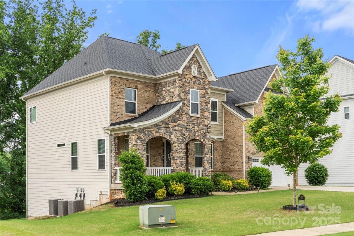Property image 2 at 862 Kathy Dianne Drive, Fort Mill, SC 29707
